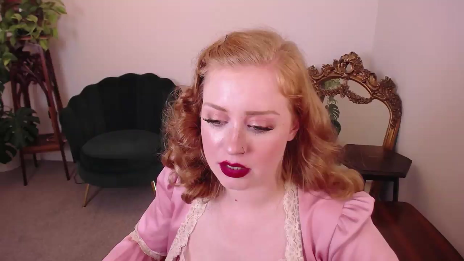 Gallery image thumbnail from LunaRoux's myfreecams stream on, 08/10/2026, 21:42 image 18 of 20