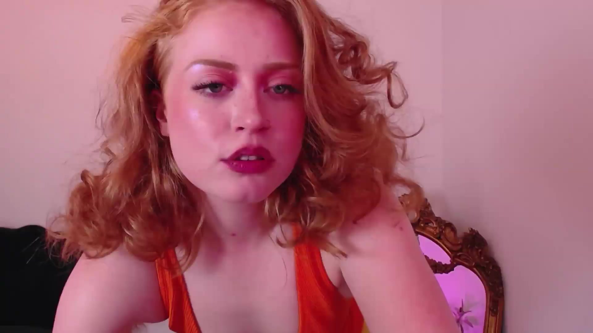 Gallery image thumbnail from LunaRoux's myfreecams stream on, 08/26/2026, 21:16 image 18 of 20