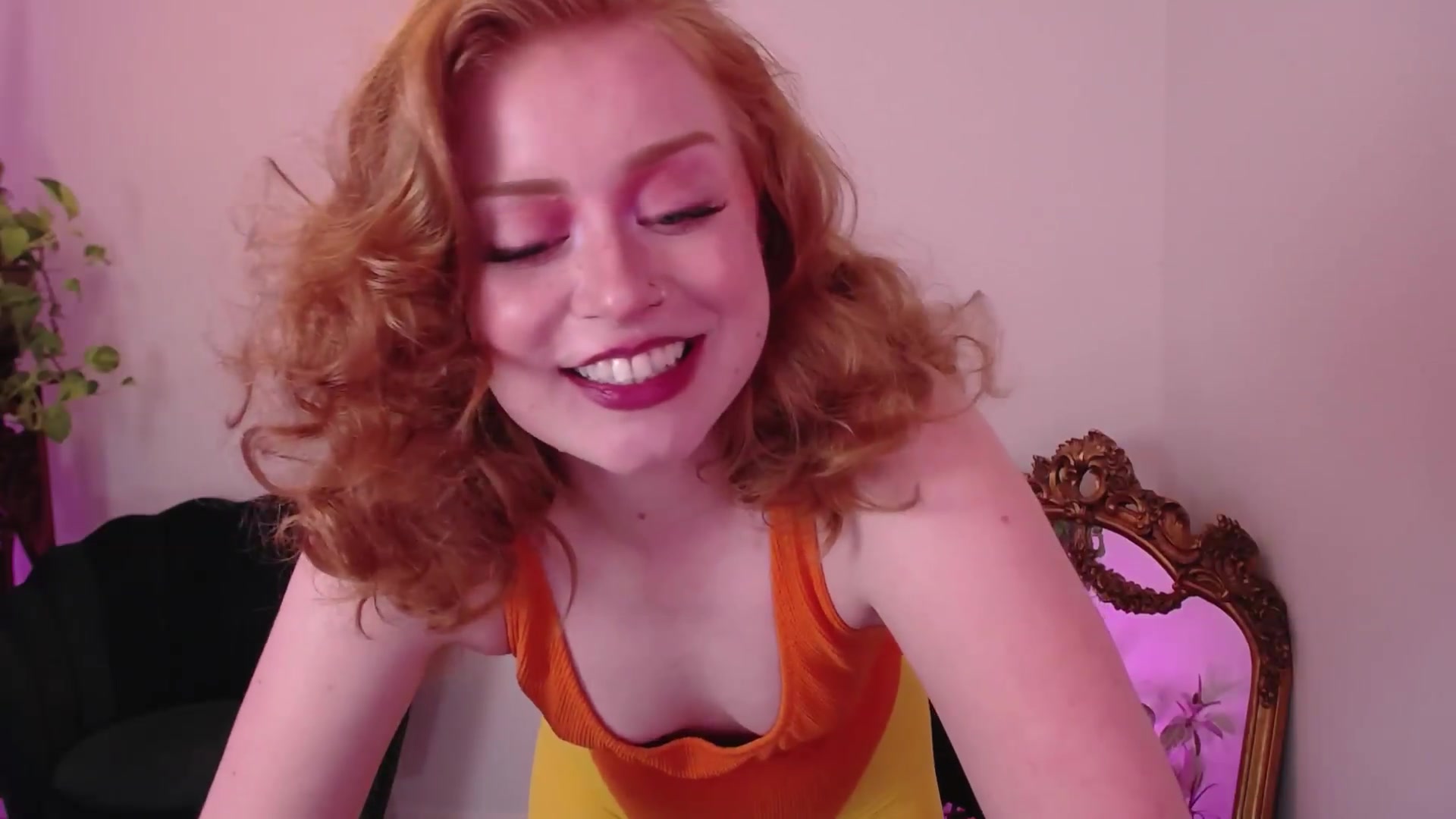 Gallery image thumbnail from LunaRoux's myfreecams stream on, 08/26/2026, 21:16 image 9 of 20