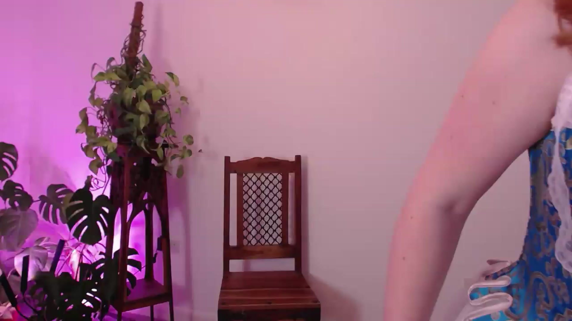 Gallery image thumbnail from LunaRoux's myfreecams stream on, 08/30/2026, 23:01 image 1 of 20