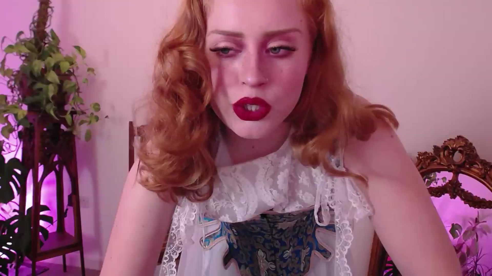Gallery image thumbnail from LunaRoux's myfreecams stream on, 08/30/2026, 23:01 image 2 of 20