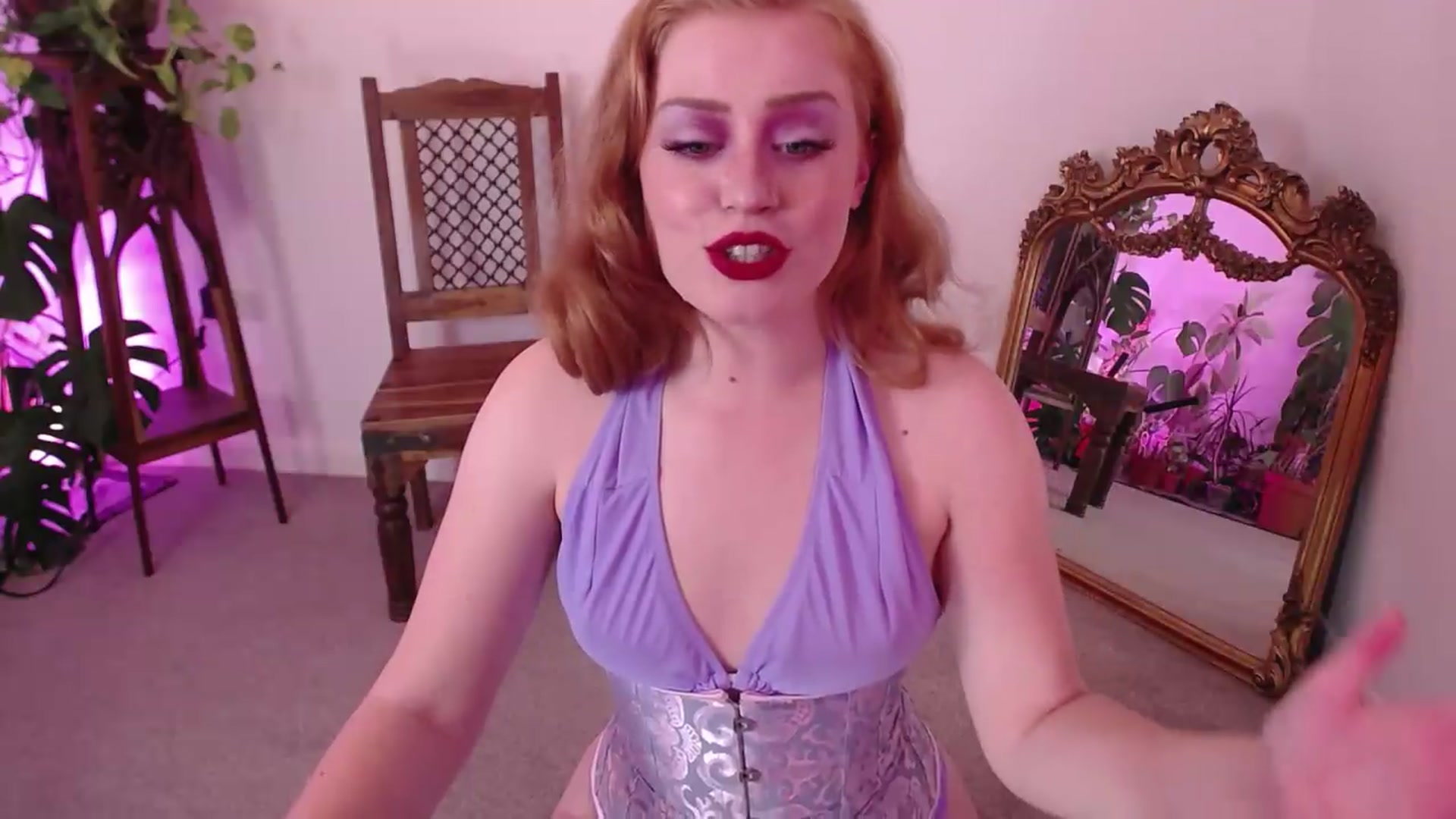 Gallery image thumbnail from LunaRoux's myfreecams stream on, 08/31/2026, 21:04 image 3 of 20