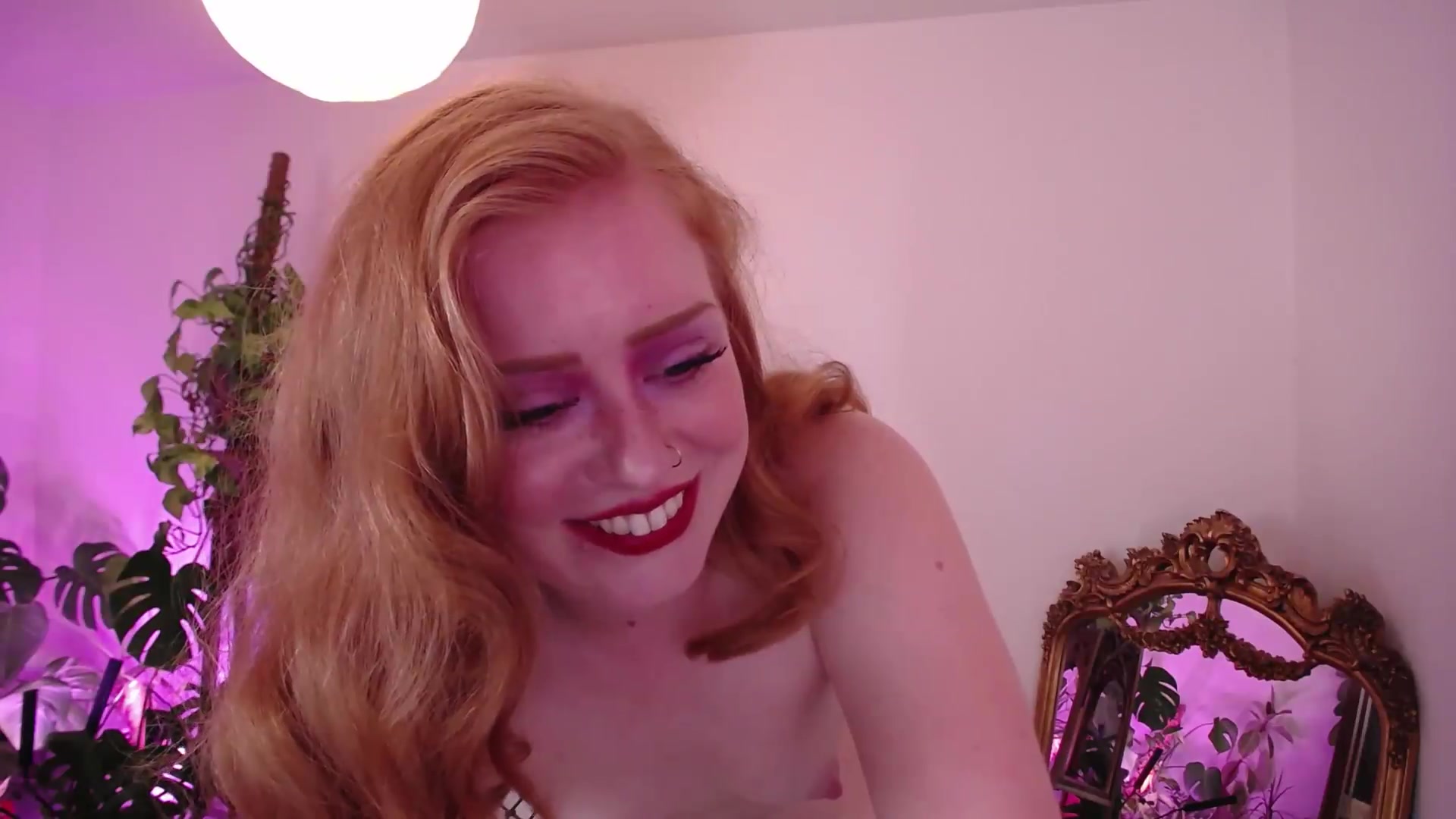 Gallery image thumbnail from LunaRoux's myfreecams stream on, 08/31/2026, 23:12 image 19 of 20