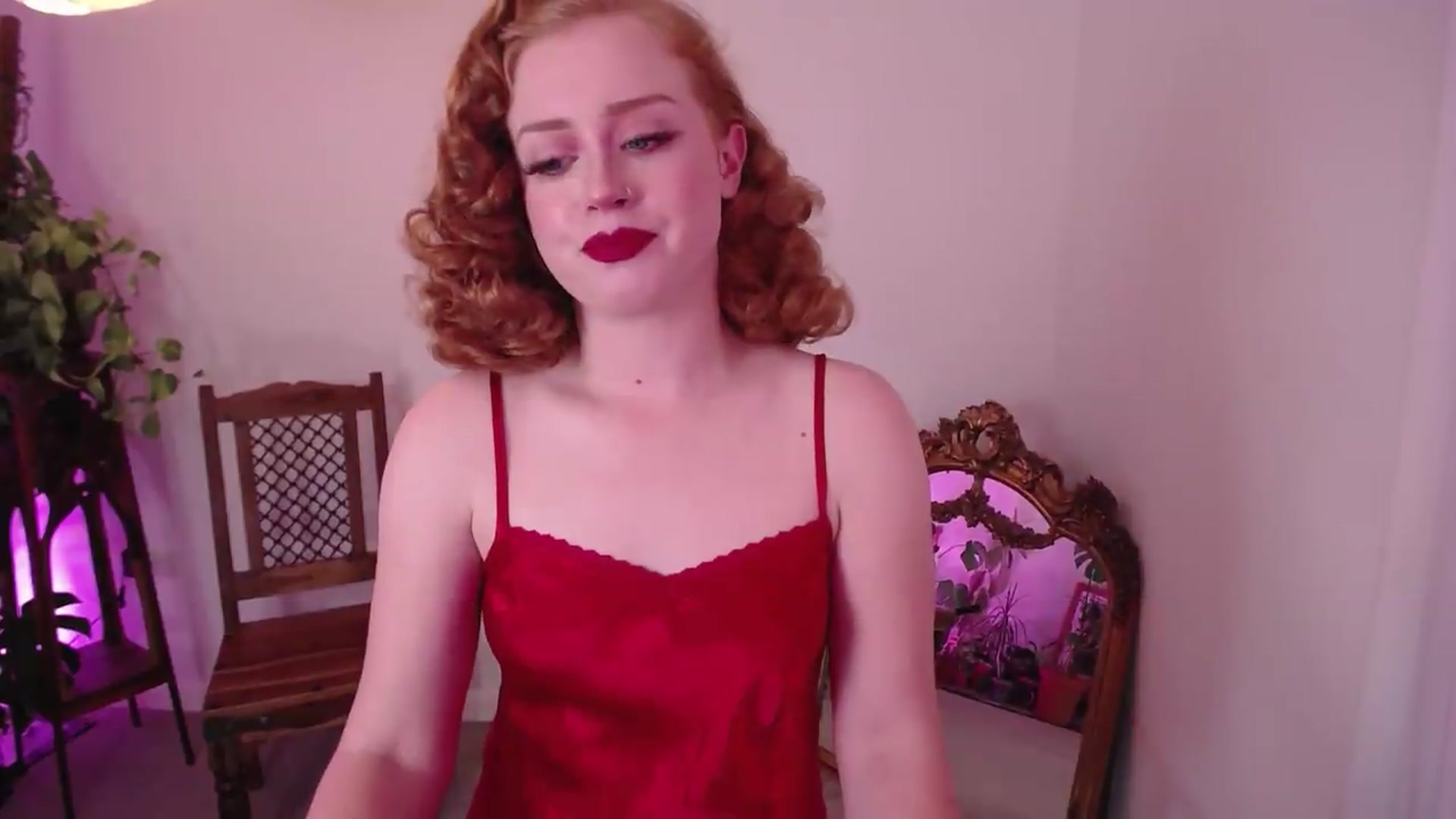 Gallery image thumbnail from LunaRoux's myfreecams stream on, 09/08/2026, 22:05 image 5 of 20