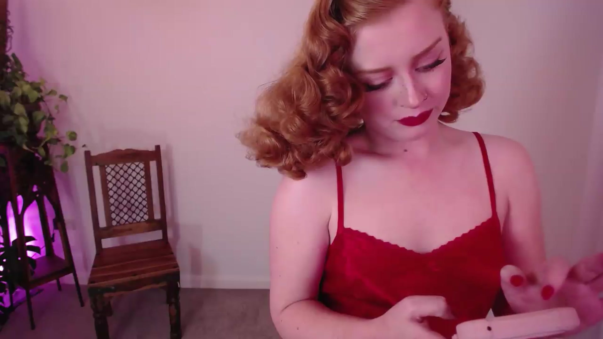 Gallery image thumbnail from LunaRoux's myfreecams stream on, 09/08/2026, 22:05 image 7 of 20