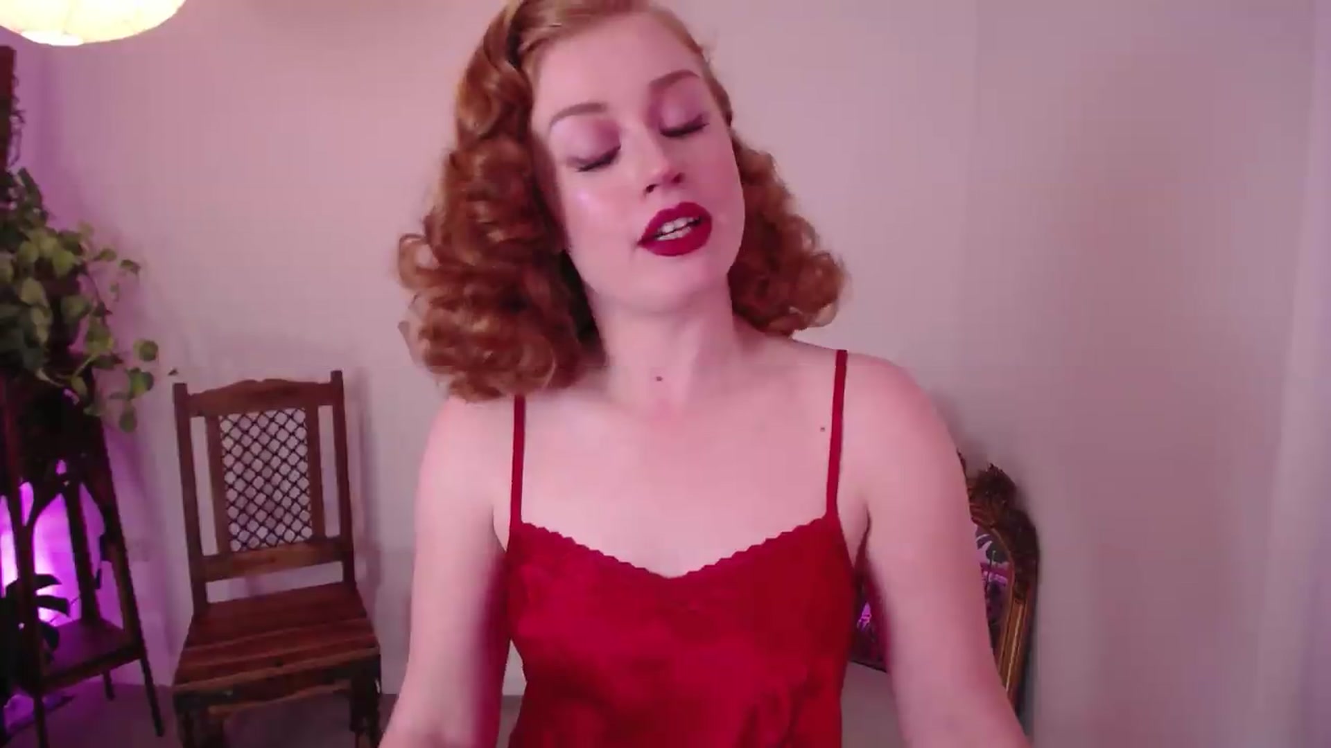 Gallery image thumbnail from LunaRoux's myfreecams stream on, 09/08/2026, 22:05 image 13 of 20
