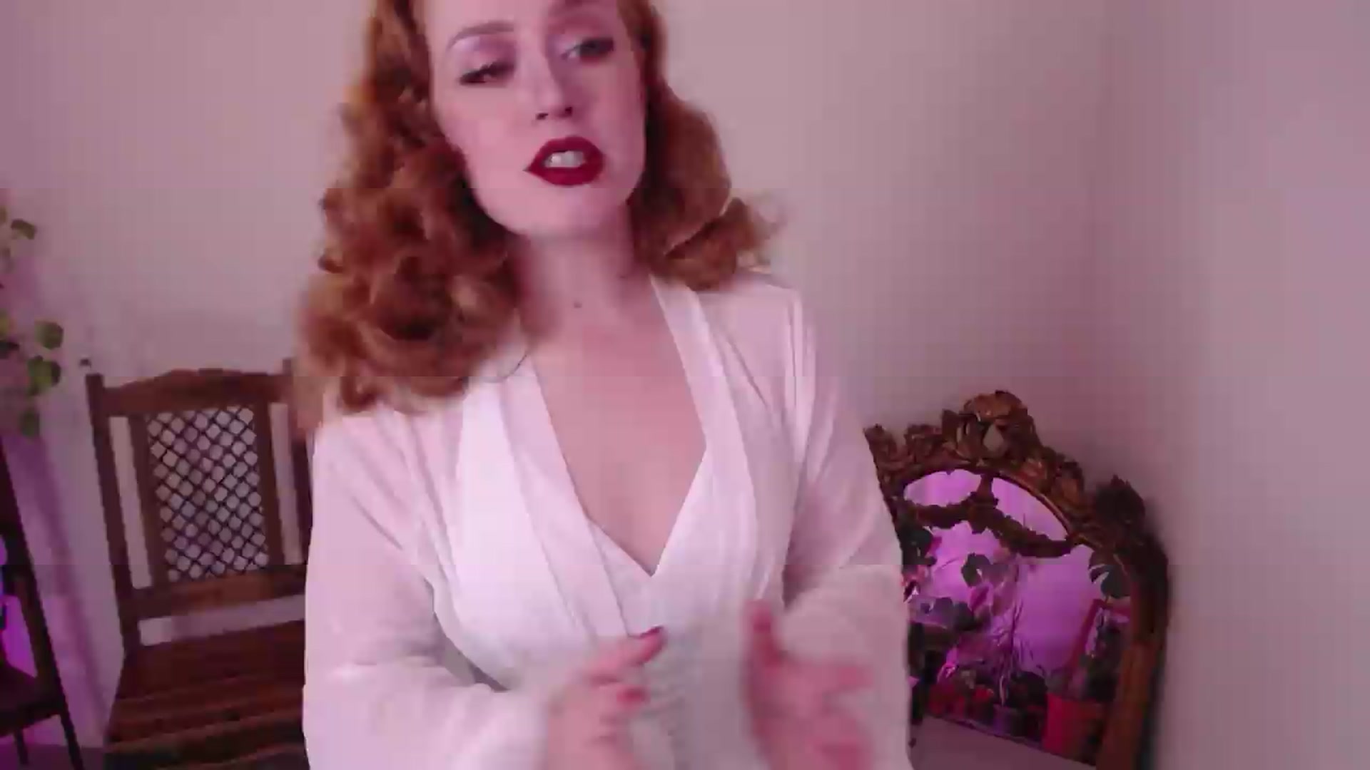 Gallery image thumbnail from LunaRoux's myfreecams stream on, 09/09/2026, 21:59 image 1 of 20