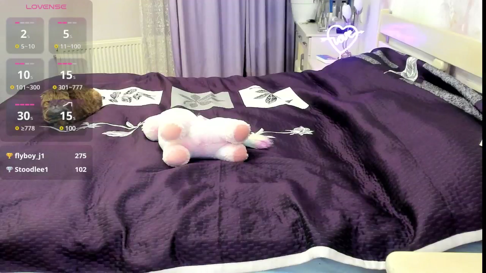 Gallery image thumbnail from LunaStarLovs's myfreecams stream on, 11/16/2024, 16:04 image 15 of 20