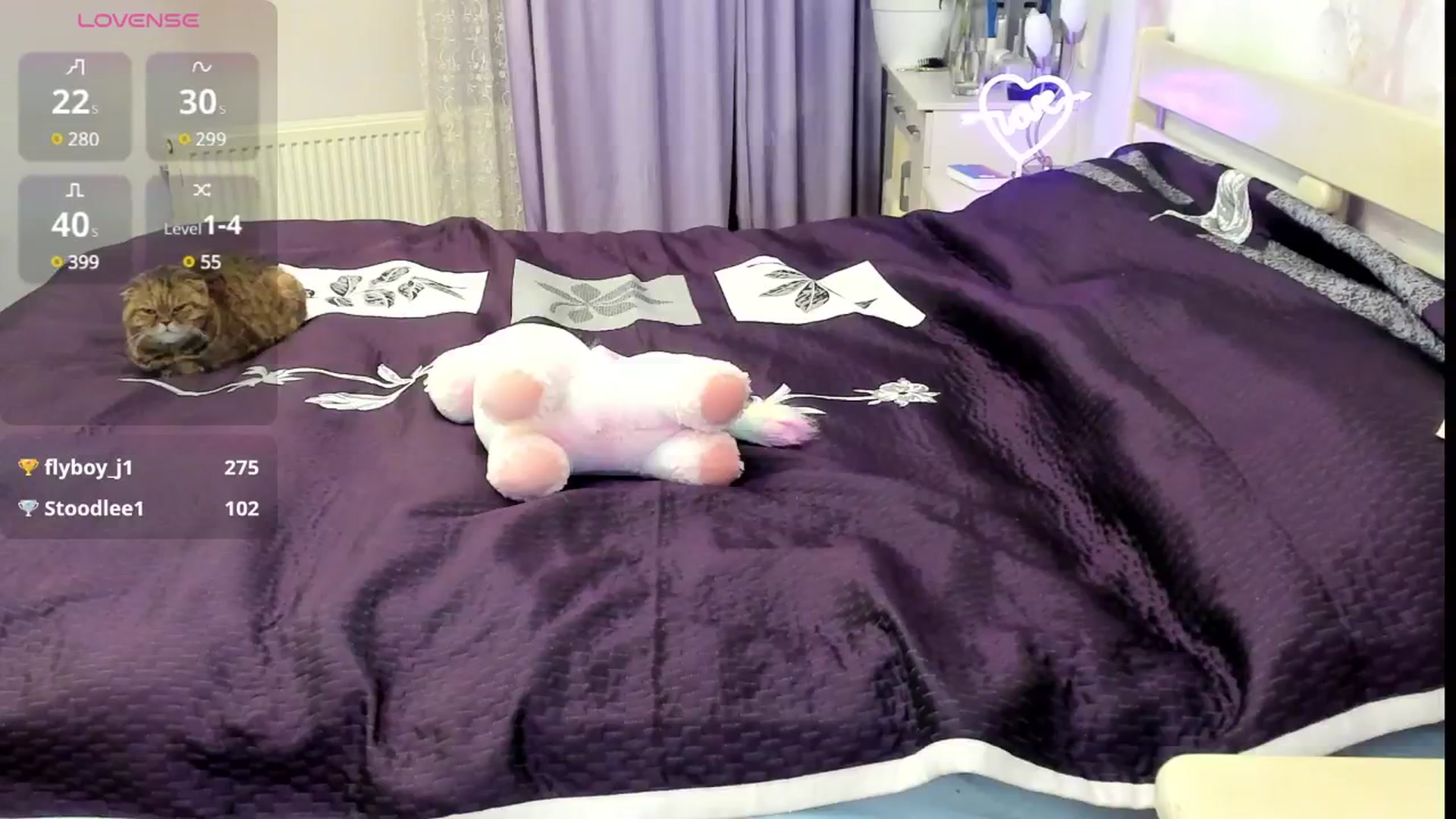 Gallery image thumbnail from LunaStarLovs's myfreecams stream on, 11/16/2024, 16:04 image 14 of 20