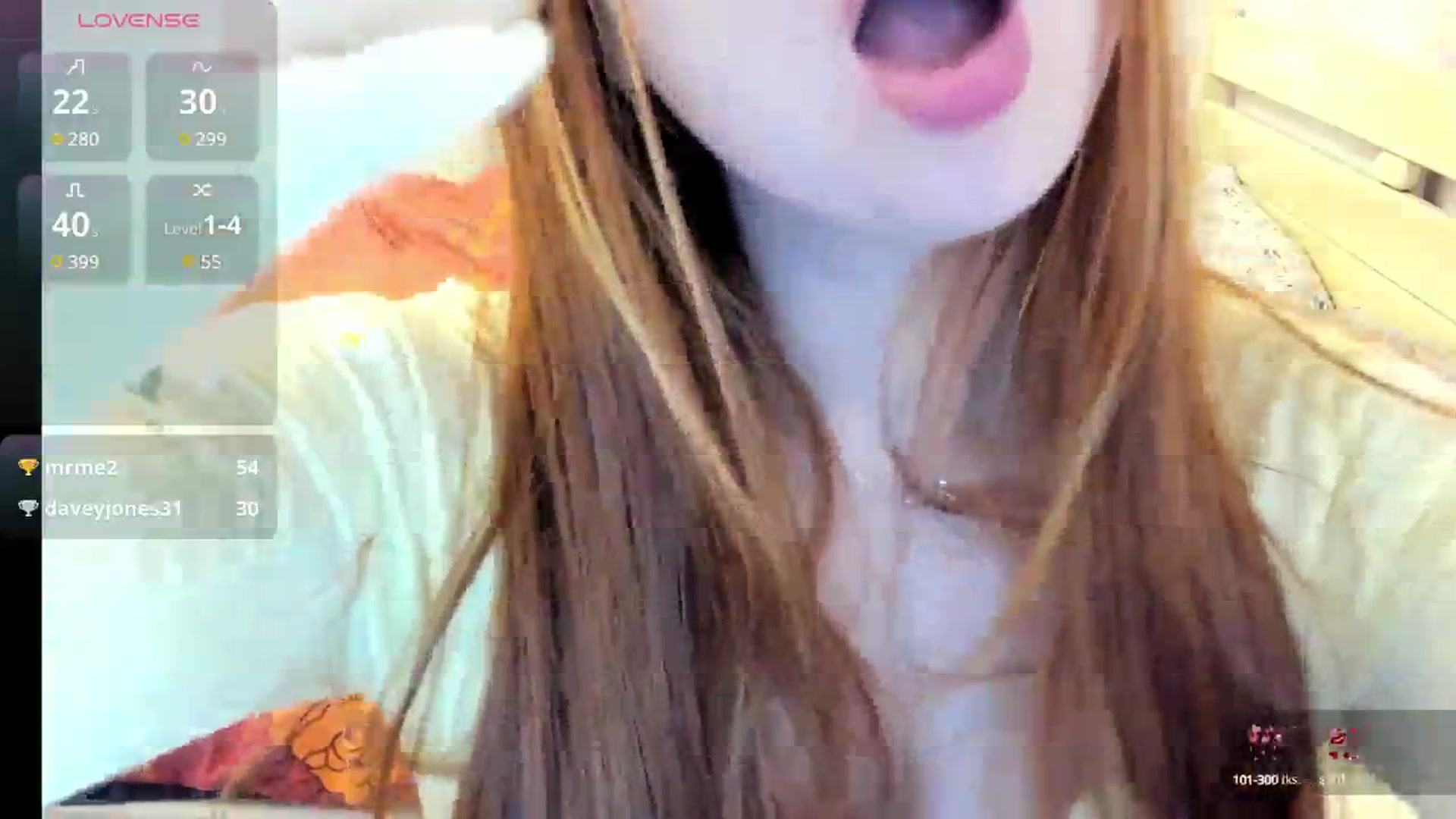 Gallery image thumbnail from LunaStarLovs's myfreecams stream on, 12/15/2024, 20:07 image 20 of 20