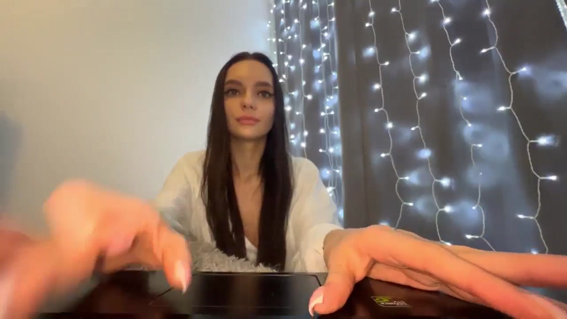 Gallery image thumbnail from LunaVibes's myfreecams stream on, 11/19/2024, 14:17 image 10 of 20