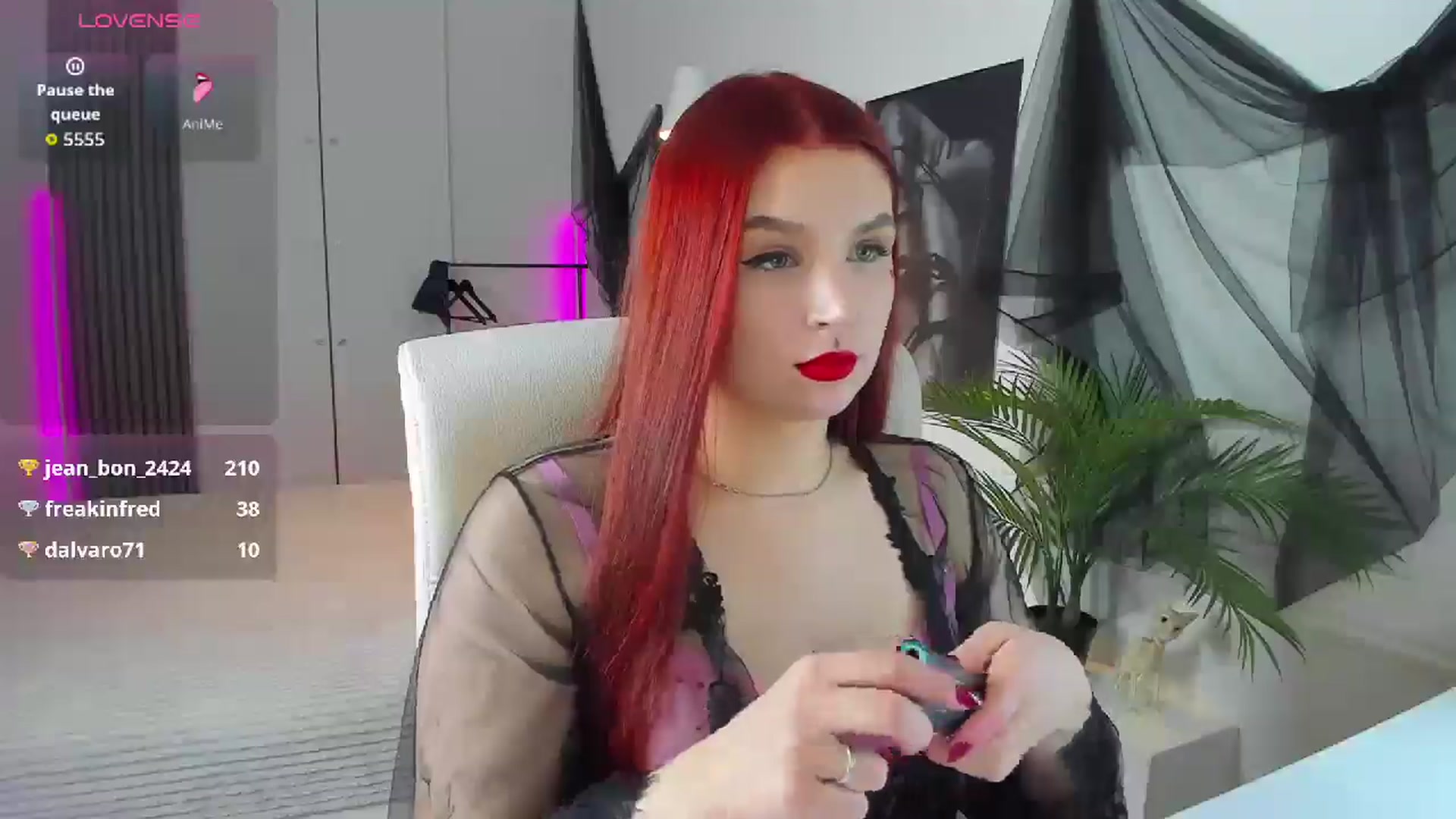 Gallery image thumbnail from LunaVixem's myfreecams stream on, 02/14/2026, 10:42 image 18 of 20