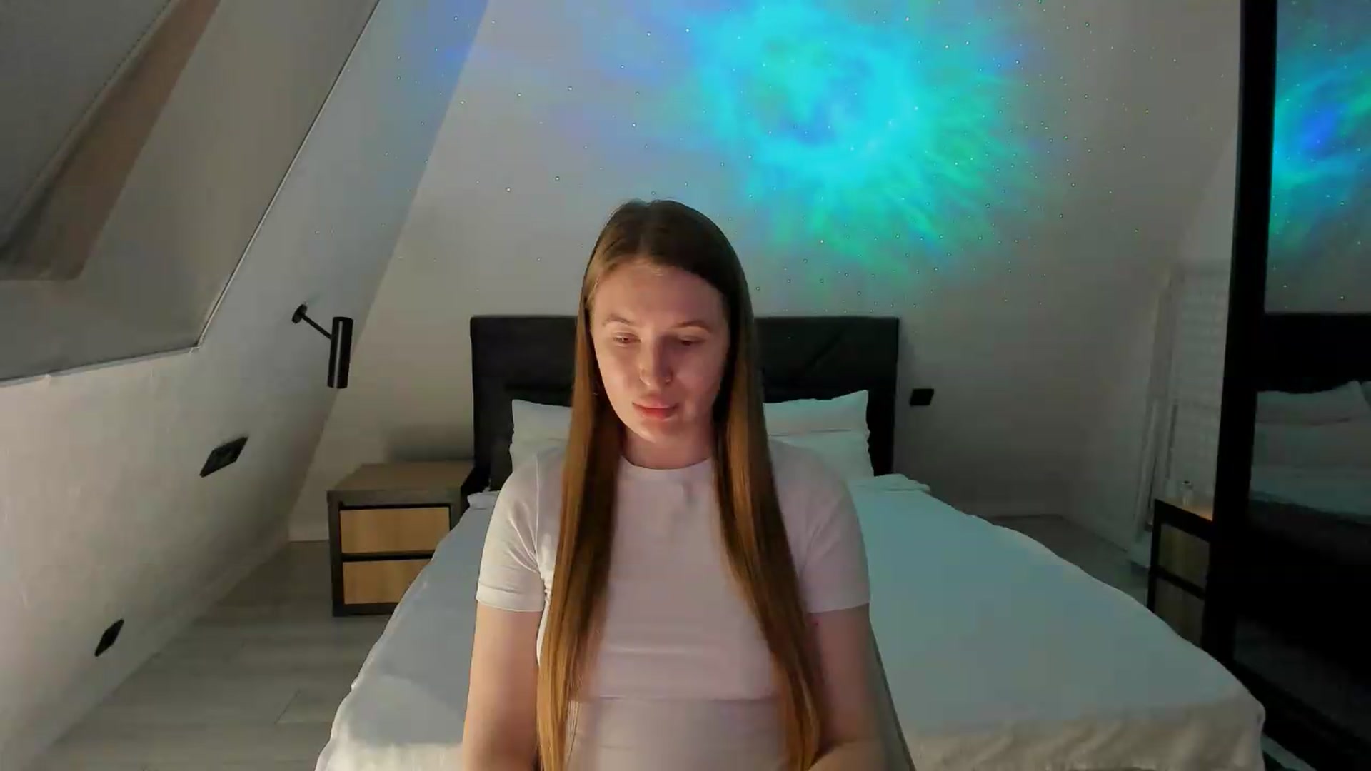 Gallery image thumbnail from LunaWhisper's myfreecams stream on, 07/11/2026, 22:05 image 8 of 20