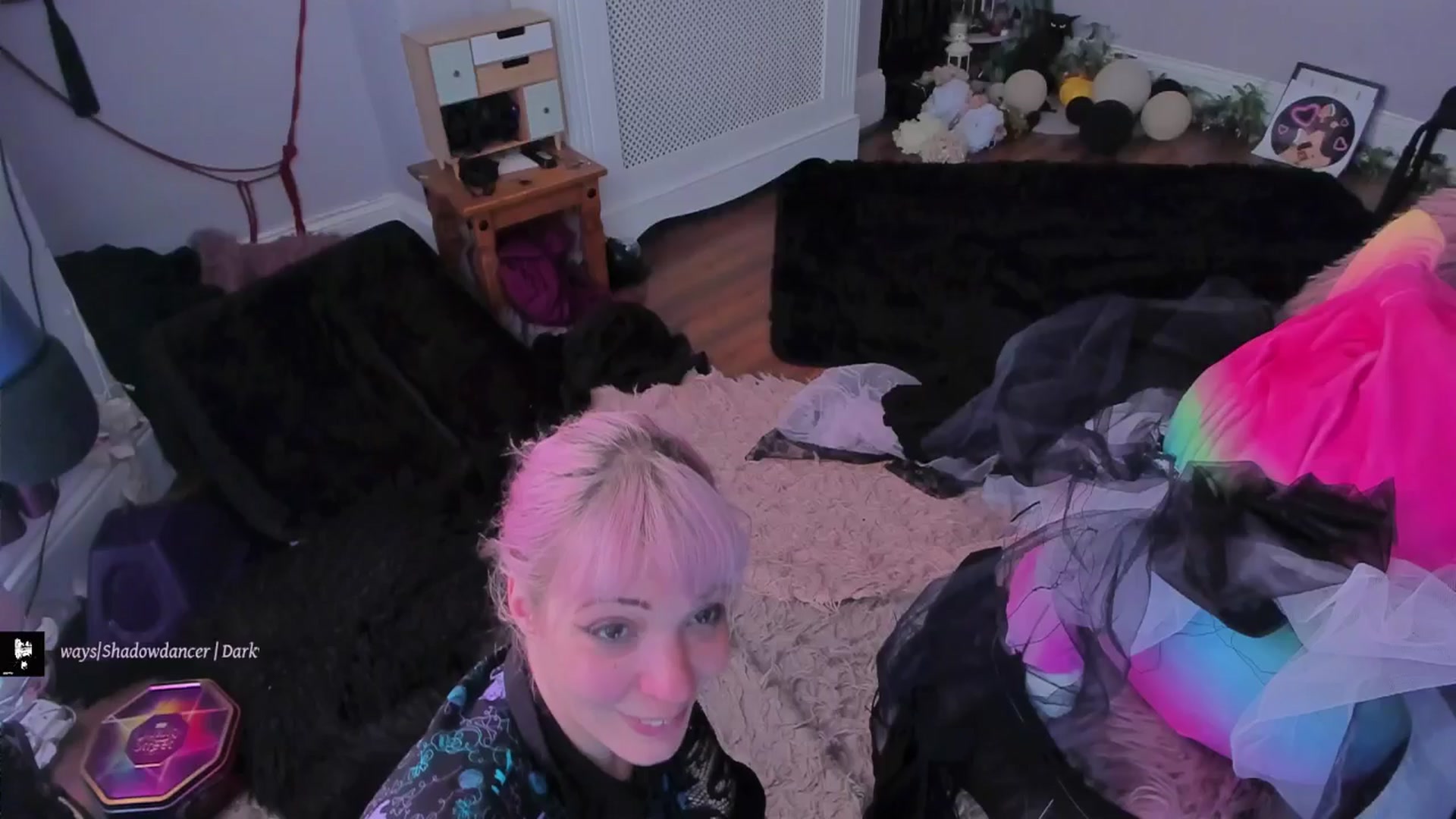 Gallery image thumbnail from LunaWolfie's myfreecams stream on, 09/26/2025, 14:07 image 19 of 20