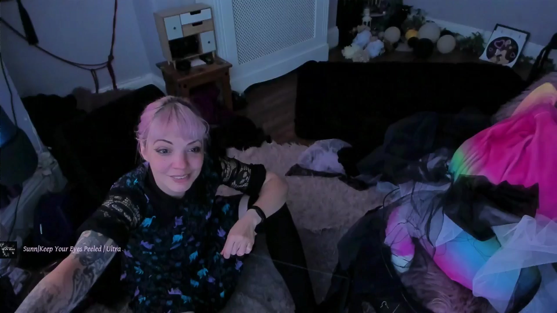 Gallery image thumbnail from LunaWolfie's myfreecams stream on, 09/26/2025, 14:07 image 18 of 20