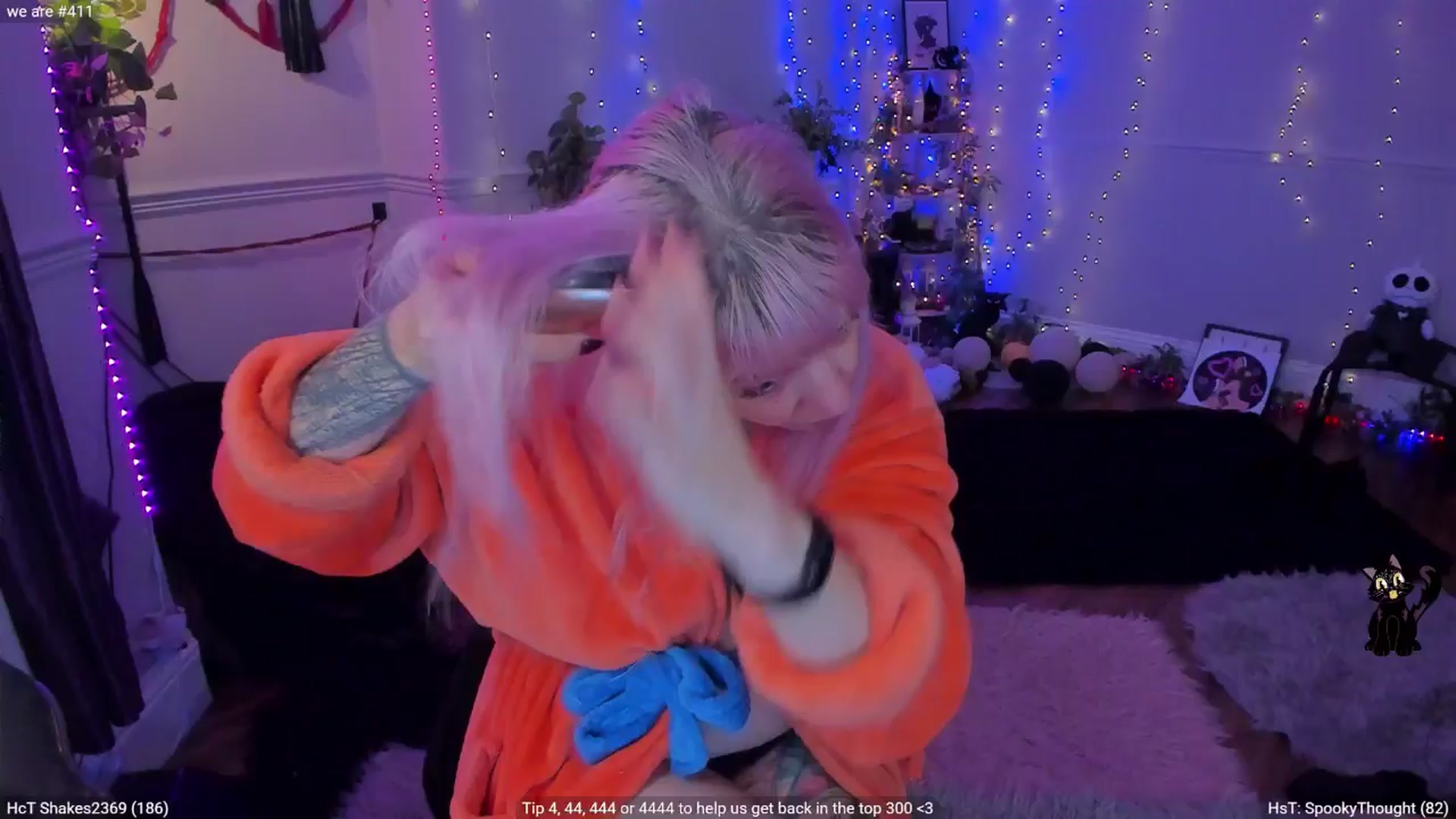 Gallery image thumbnail from LunaWolfie's myfreecams stream on, 09/27/2025, 17:33 image 4 of 20