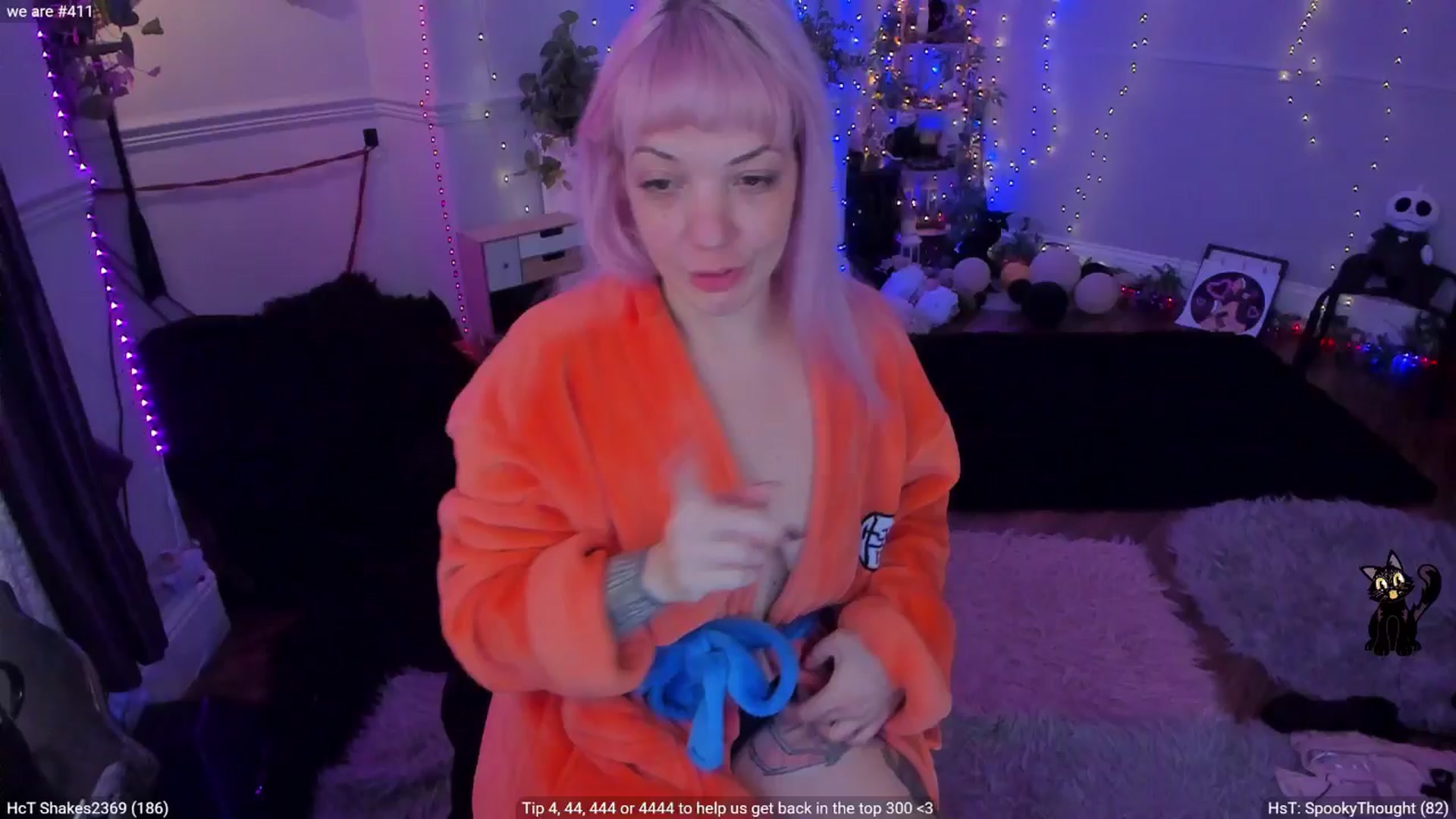Gallery image thumbnail from LunaWolfie's myfreecams stream on, 09/27/2025, 17:33 image 5 of 20