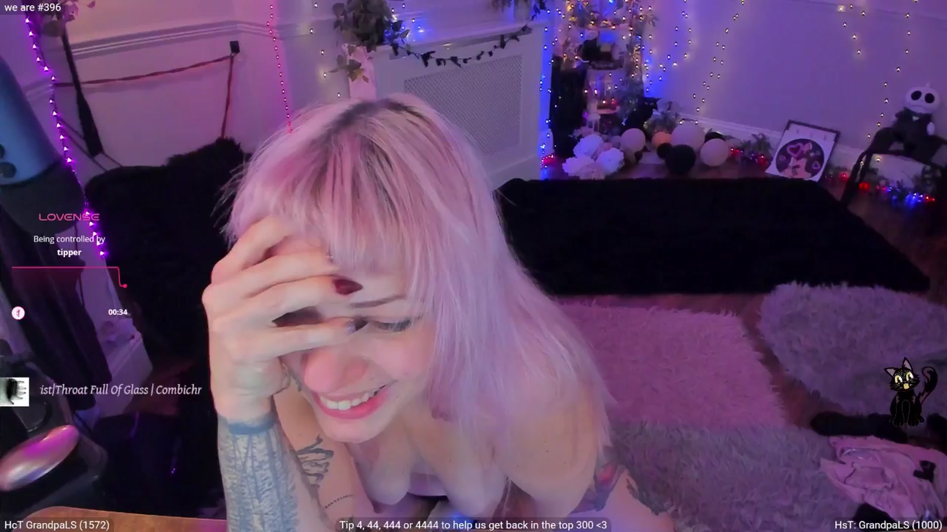 Gallery image thumbnail from LunaWolfie's myfreecams stream on, 09/27/2025, 17:33 image 13 of 20