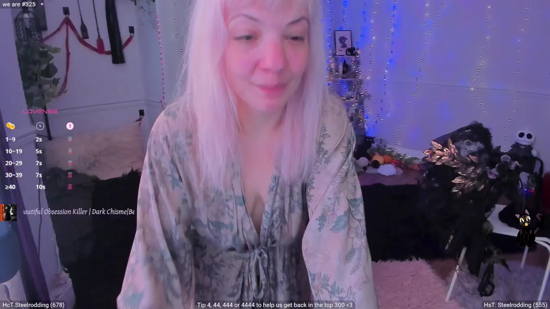 Gallery image thumbnail from LunaWolfie's myfreecams stream on, 10/04/2025, 14:11 image 16 of 20