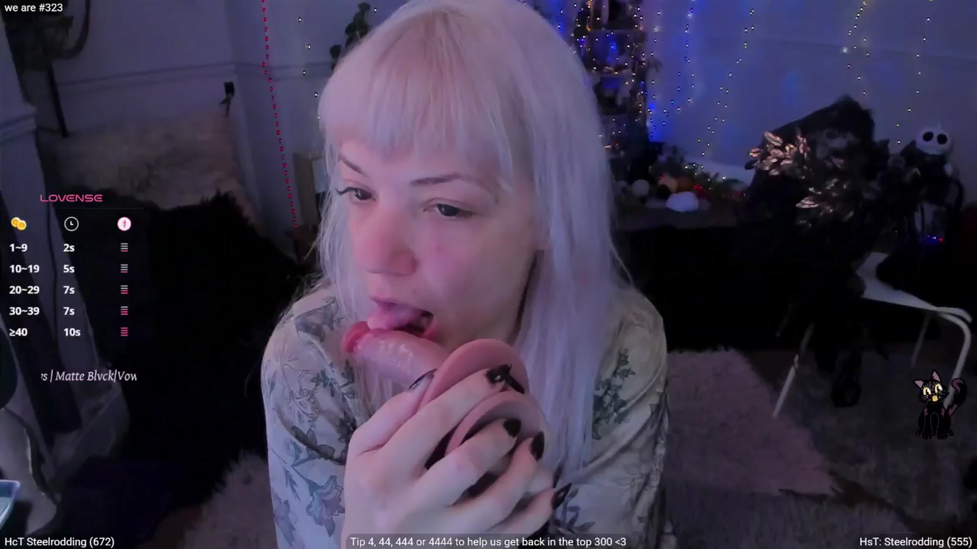 Gallery image thumbnail from LunaWolfie's myfreecams stream on, 10/04/2025, 14:11 image 13 of 20