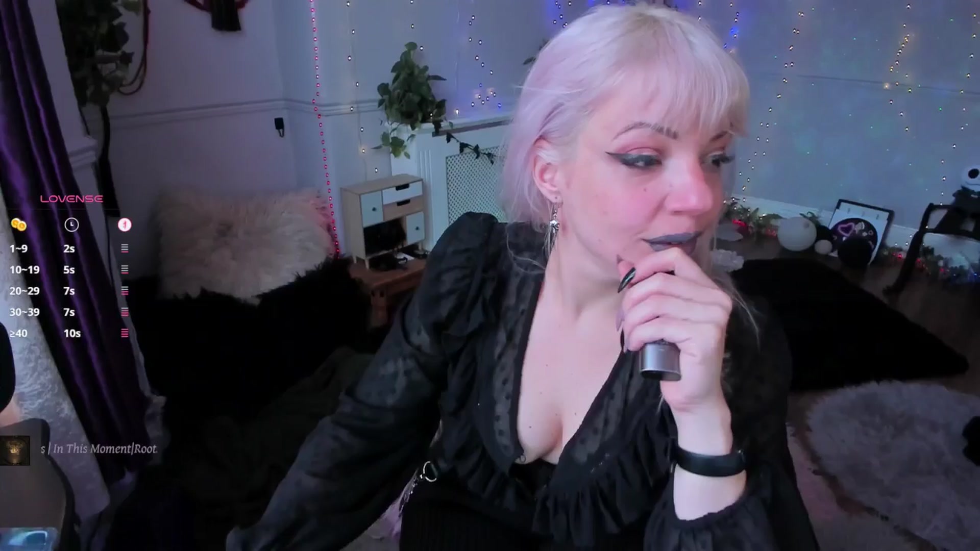 Gallery image thumbnail from LunaWolfie's myfreecams stream on, 10/10/2025, 18:07 image 4 of 20