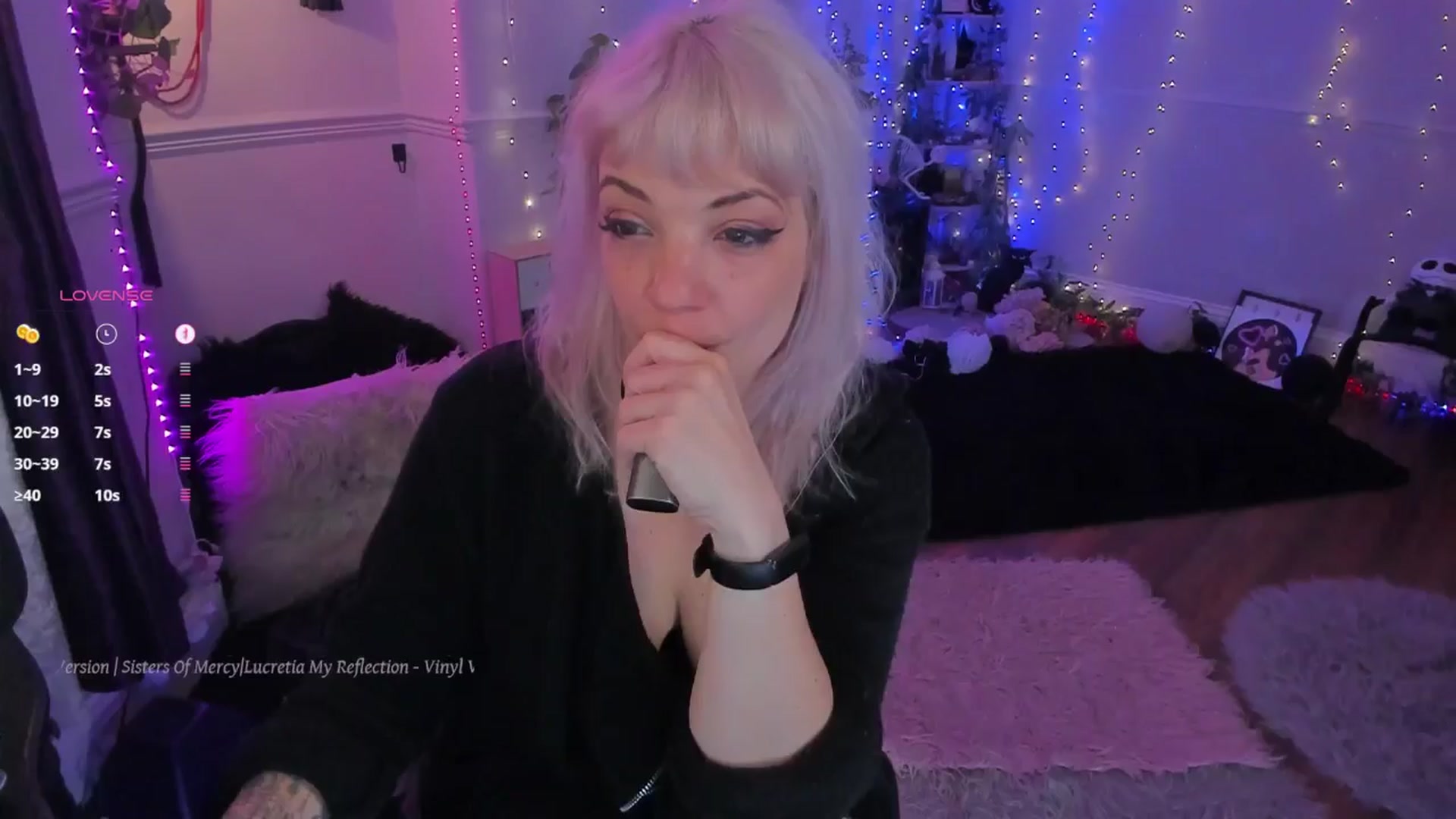Gallery image thumbnail from LunaWolfie's myfreecams stream on, 10/13/2025, 23:54 image 6 of 20