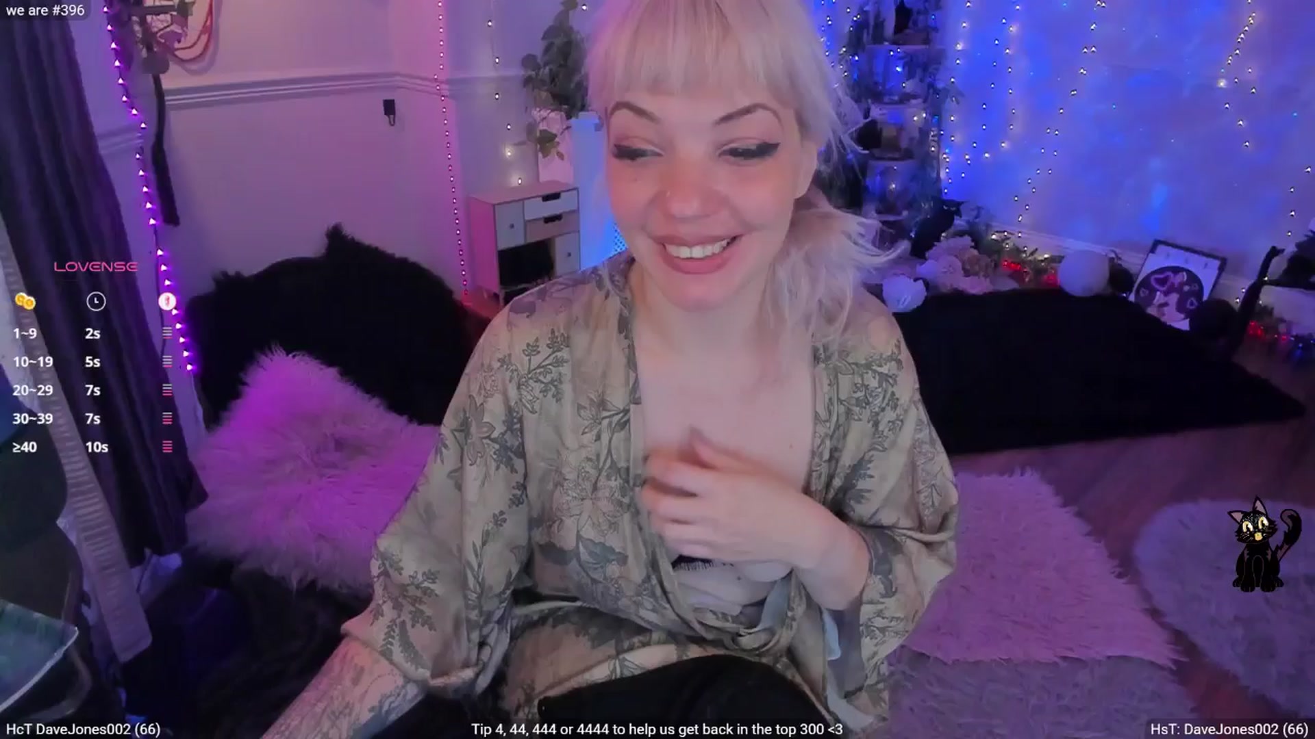 Gallery image thumbnail from LunaWolfie's myfreecams stream on, 10/14/2025, 18:28 image 11 of 20