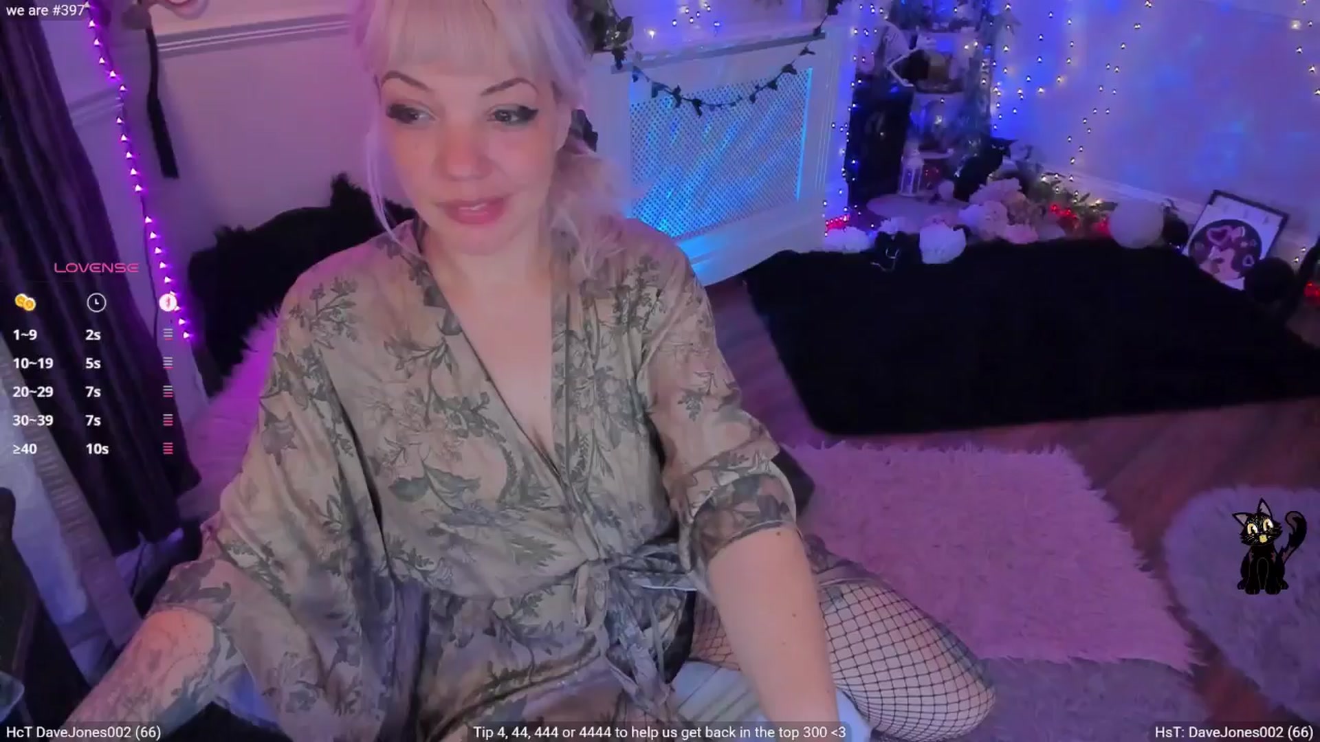 Gallery image thumbnail from LunaWolfie's myfreecams stream on, 10/14/2025, 18:28 image 17 of 20