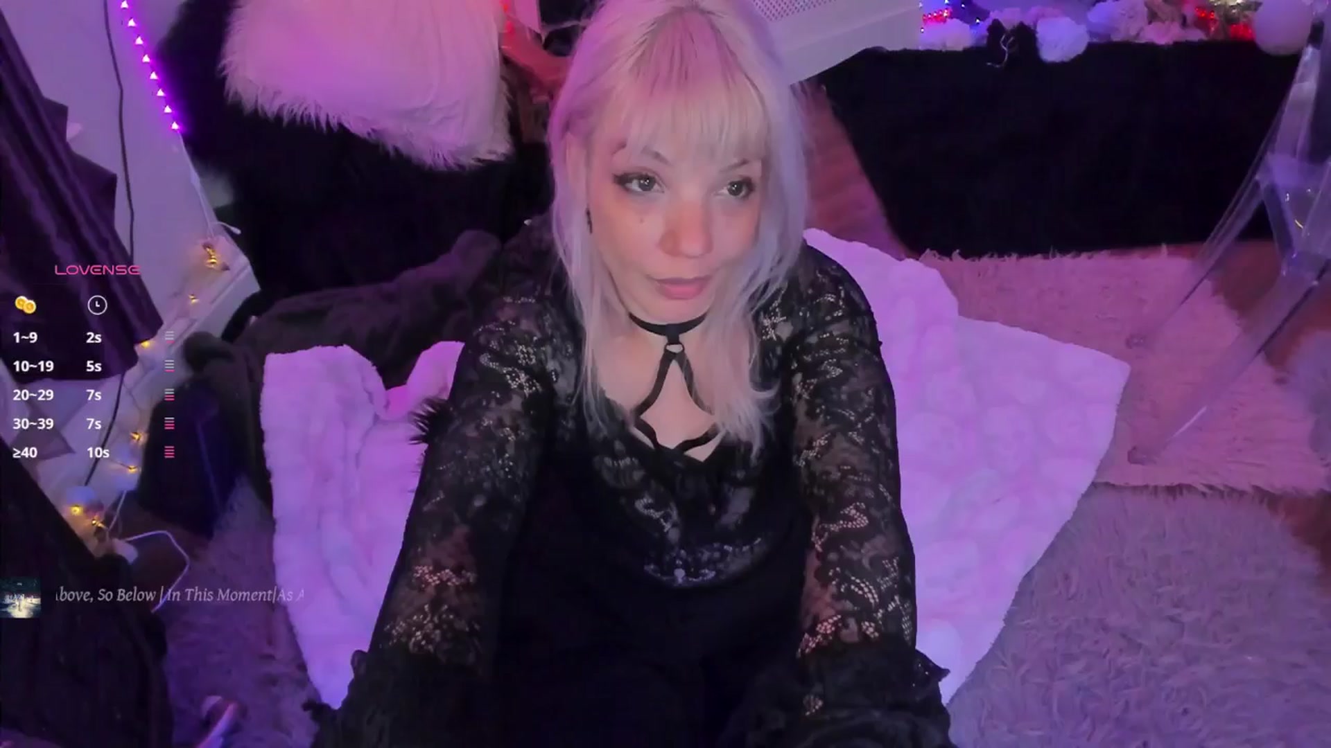 Gallery image thumbnail from LunaWolfie's myfreecams stream on, 10/16/2025, 22:13 image 18 of 20