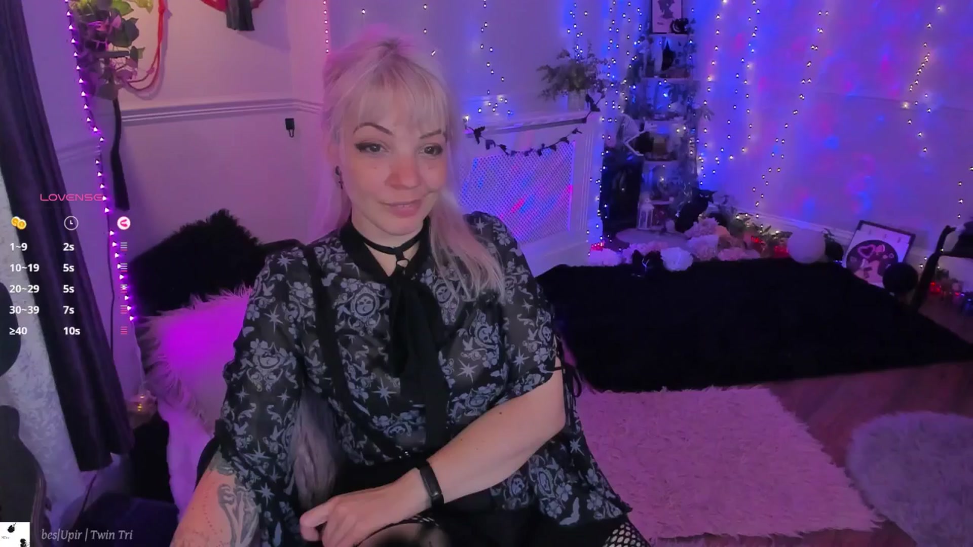 Gallery image thumbnail from LunaWolfie's myfreecams stream on, 10/18/2025, 20:17 image 20 of 20