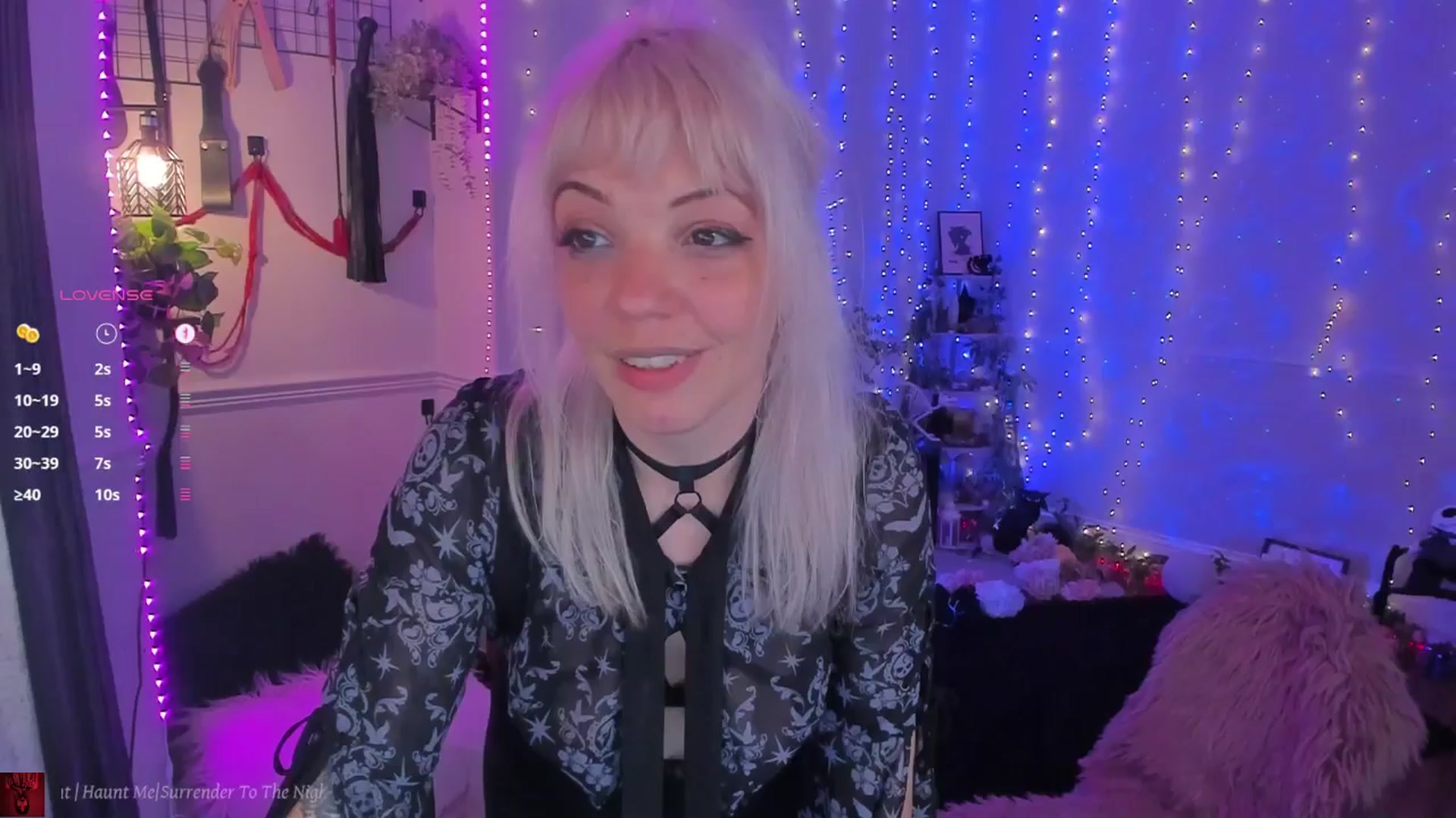 Gallery image thumbnail from LunaWolfie's myfreecams stream on, 10/18/2025, 20:17 image 12 of 20
