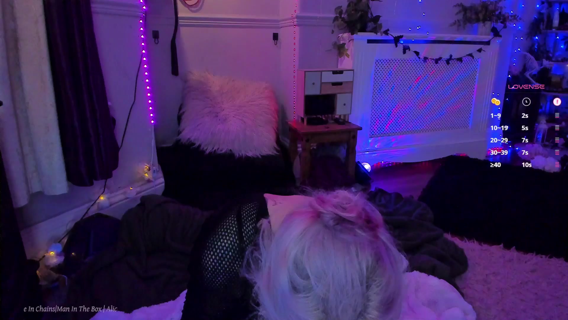 Gallery image thumbnail from LunaWolfie's myfreecams stream on, 10/21/2025, 21:30 image 11 of 20