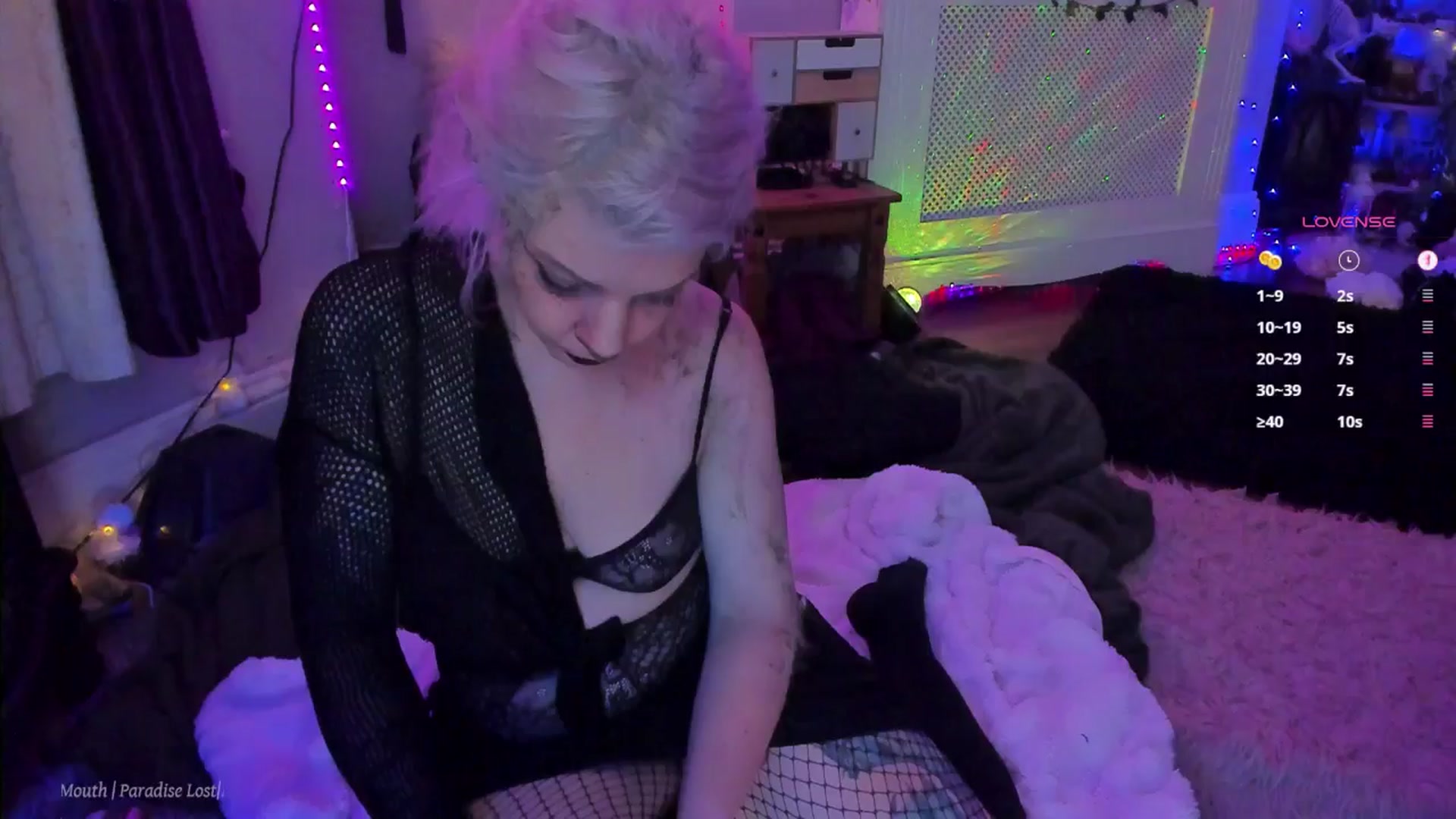 Gallery image thumbnail from LunaWolfie's myfreecams stream on, 10/21/2025, 21:30 image 5 of 20