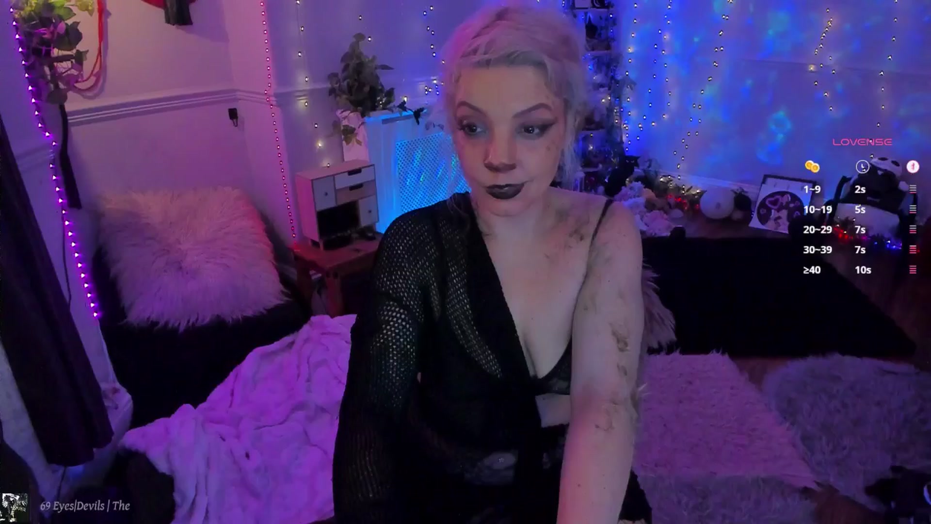Gallery image thumbnail from LunaWolfie's myfreecams stream on, 10/21/2025, 21:30 image 1 of 20