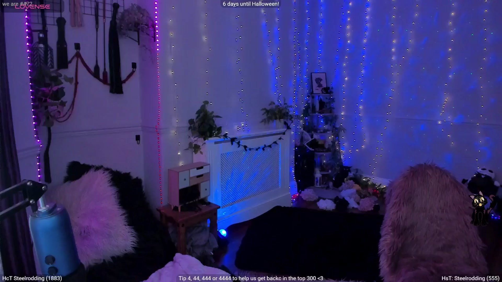 Gallery image thumbnail from LunaWolfie's myfreecams stream on, 10/25/2025, 17:12 image 1 of 20