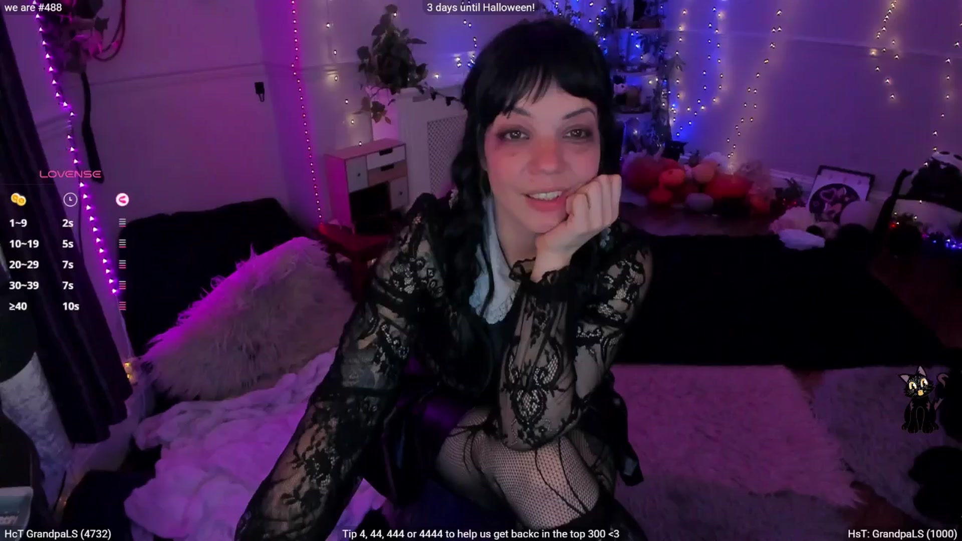 Gallery image thumbnail from LunaWolfie's myfreecams stream on, 10/28/2025, 19:45 image 19 of 20