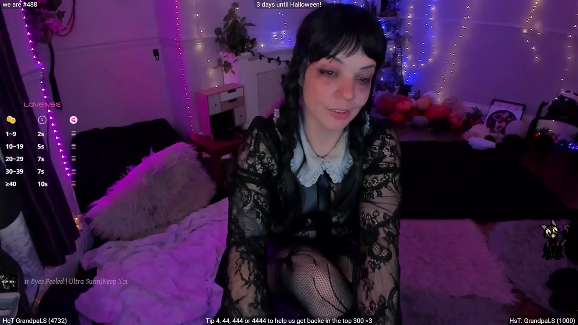 Gallery image thumbnail from LunaWolfie's myfreecams stream on, 10/28/2025, 19:45 image 20 of 20