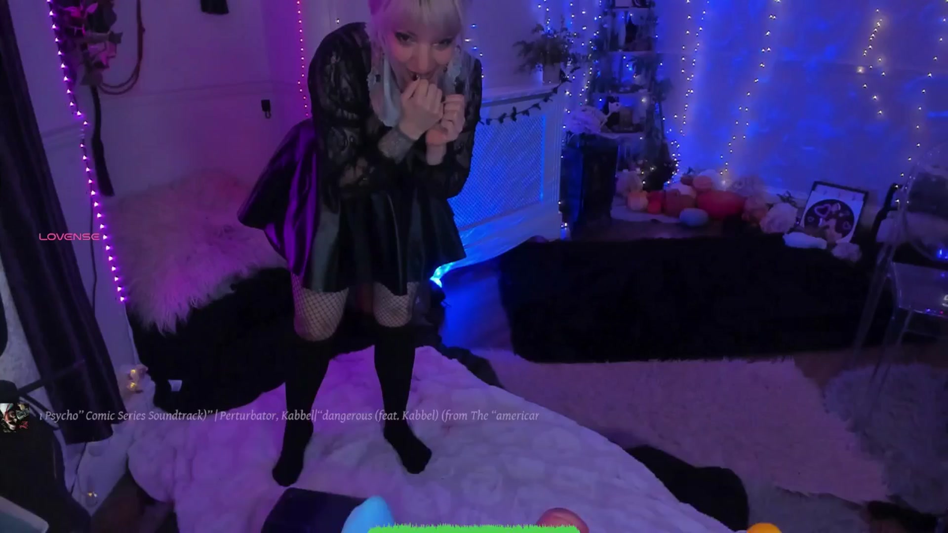 Gallery image thumbnail from LunaWolfie's myfreecams stream on, 11/08/2025, 21:38 image 5 of 20