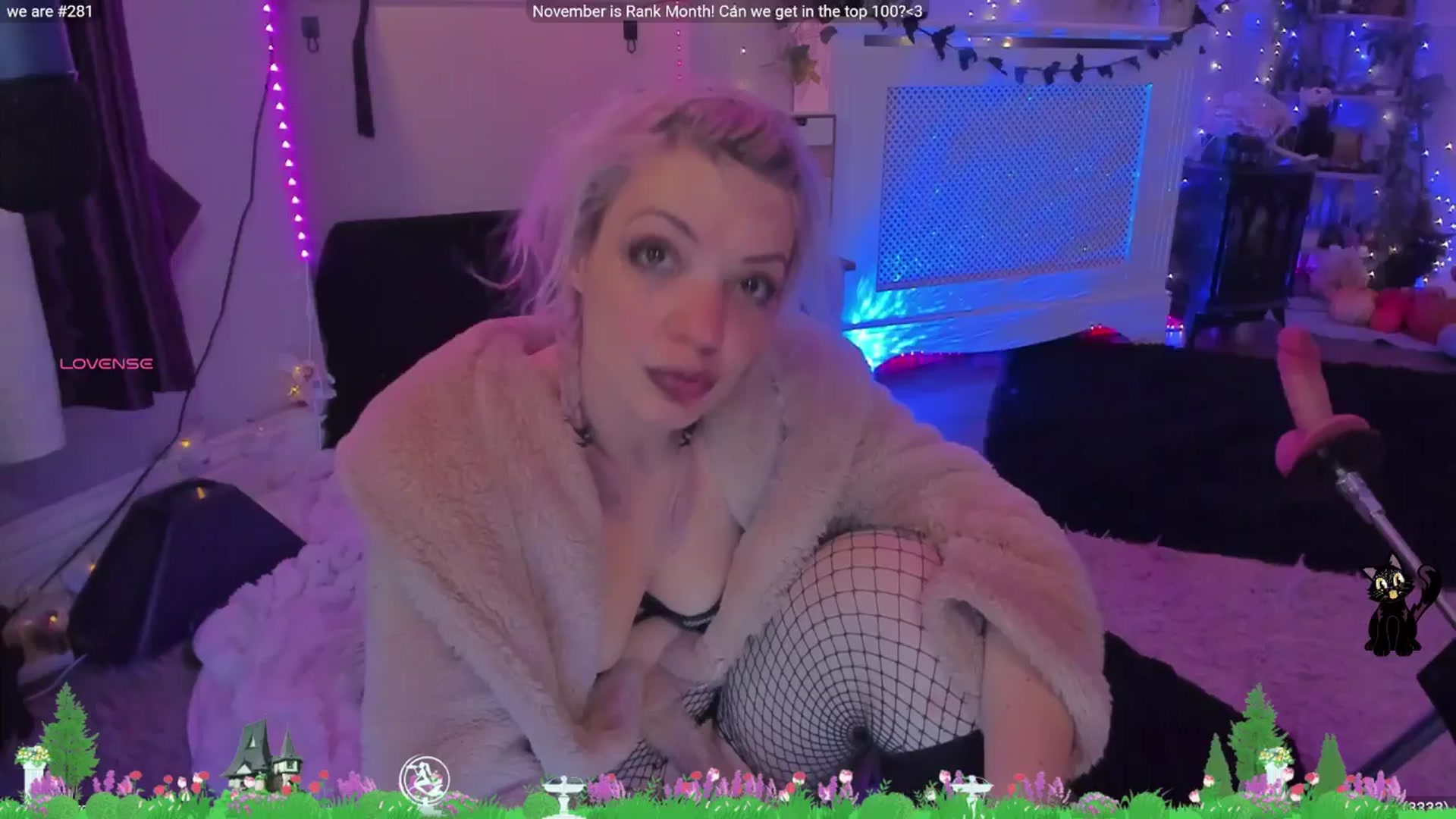Gallery image thumbnail from LunaWolfie's myfreecams stream on, 11/09/2025, 24:44 image 17 of 20