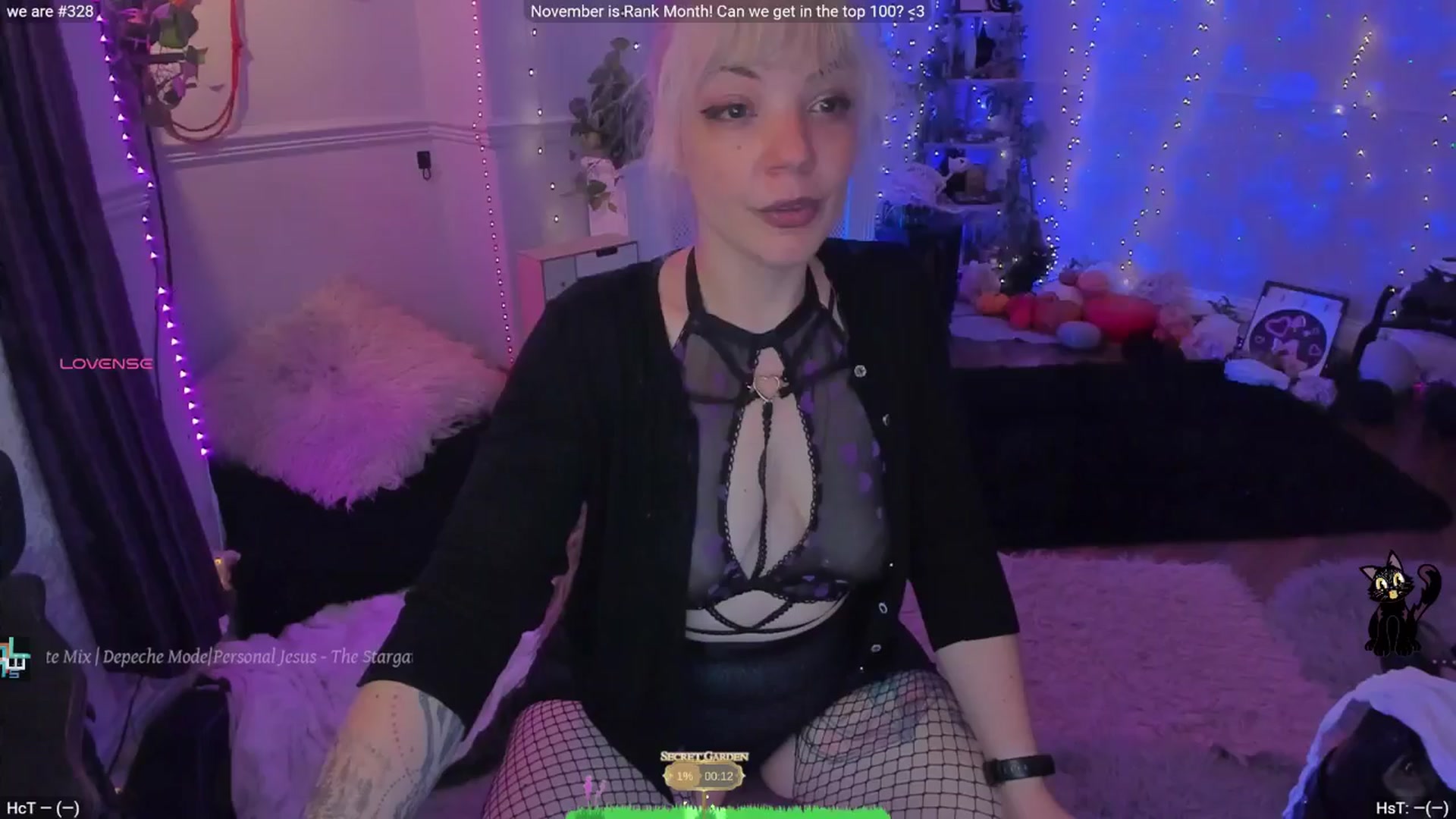 Gallery image thumbnail from LunaWolfie's myfreecams stream on, 11/12/2025, 24:33 image 4 of 20
