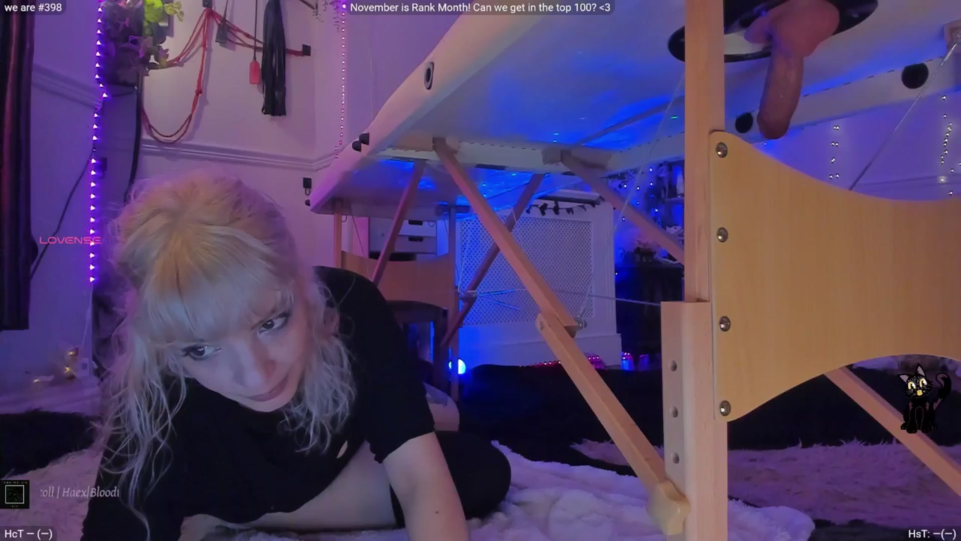 Gallery image thumbnail from LunaWolfie's myfreecams stream on, 11/13/2025, 21:39 image 5 of 20