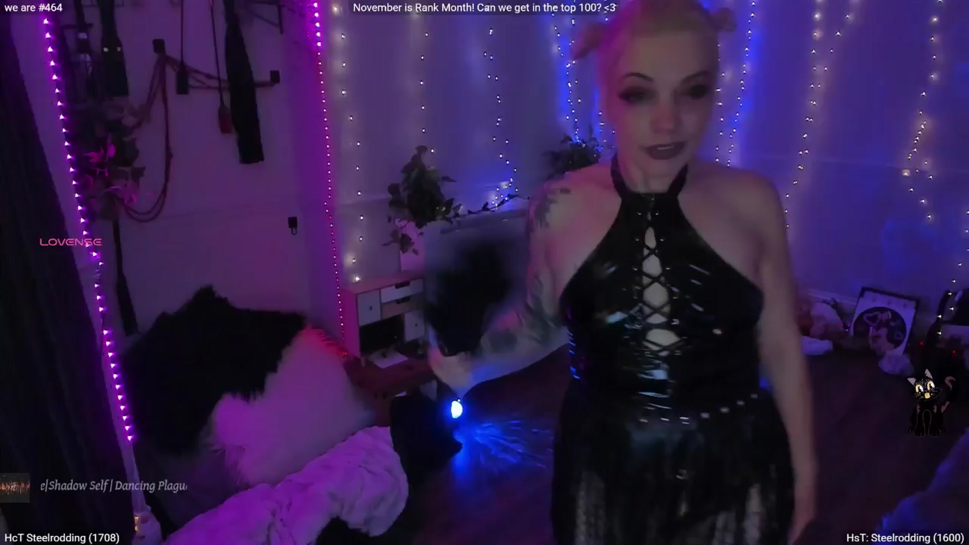Gallery image thumbnail from LunaWolfie's myfreecams stream on, 11/15/2025, 22:35 image 17 of 20