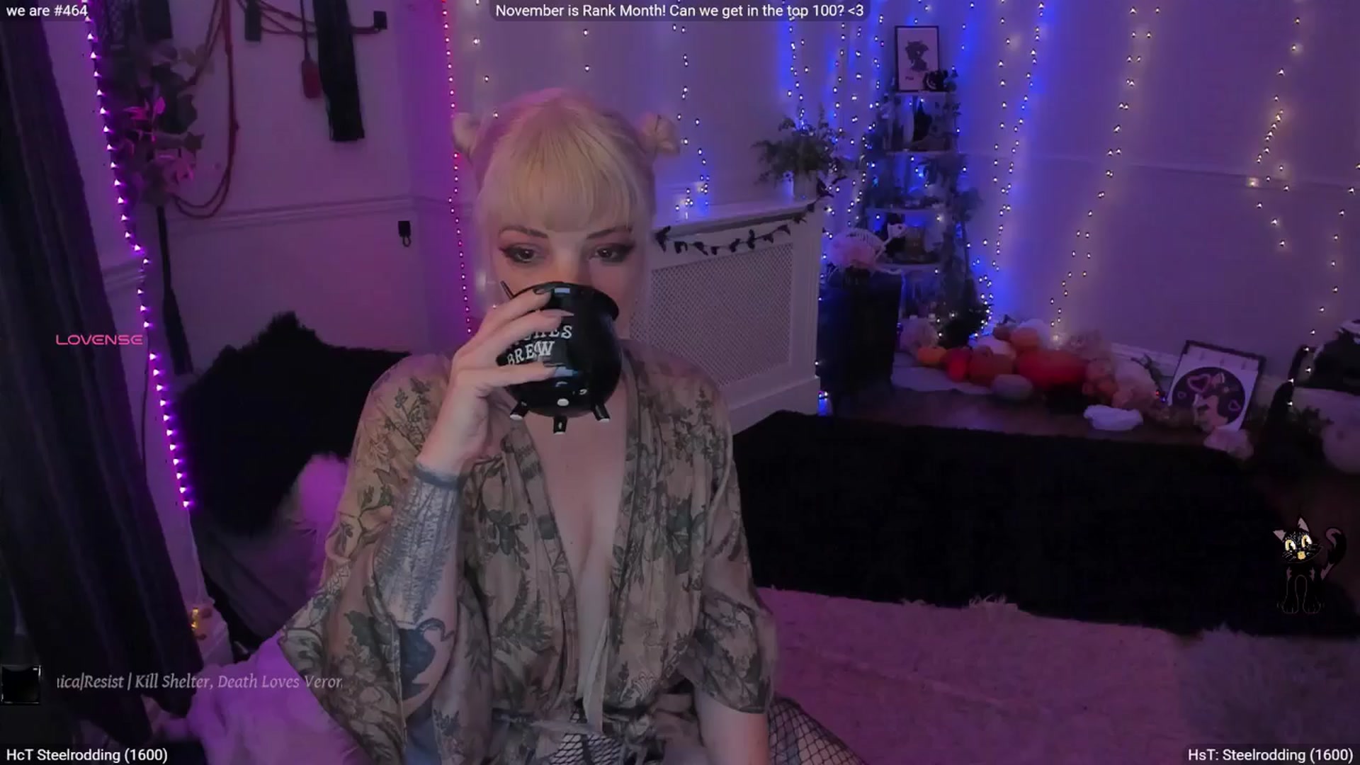 Gallery image thumbnail from LunaWolfie's myfreecams stream on, 11/15/2025, 22:35 image 6 of 20