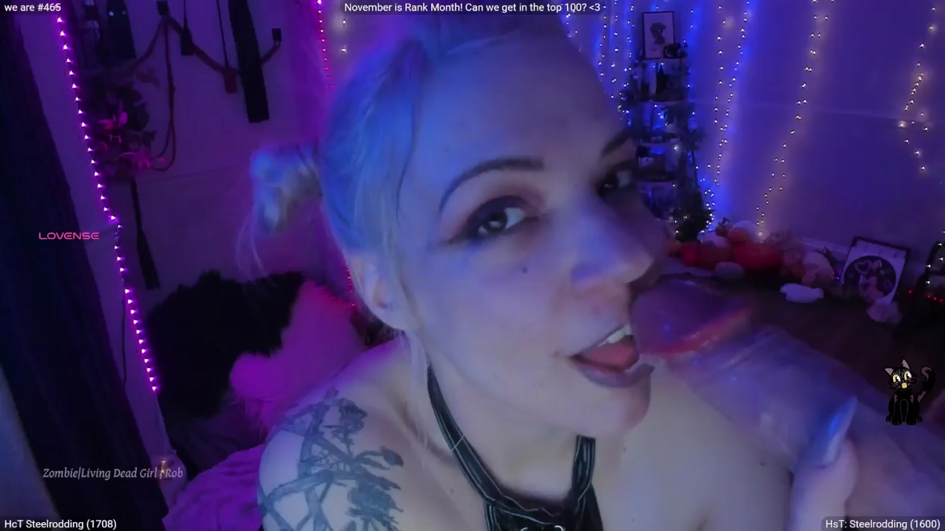 Gallery image thumbnail from LunaWolfie's myfreecams stream on, 11/16/2025, 01:45 image 5 of 20