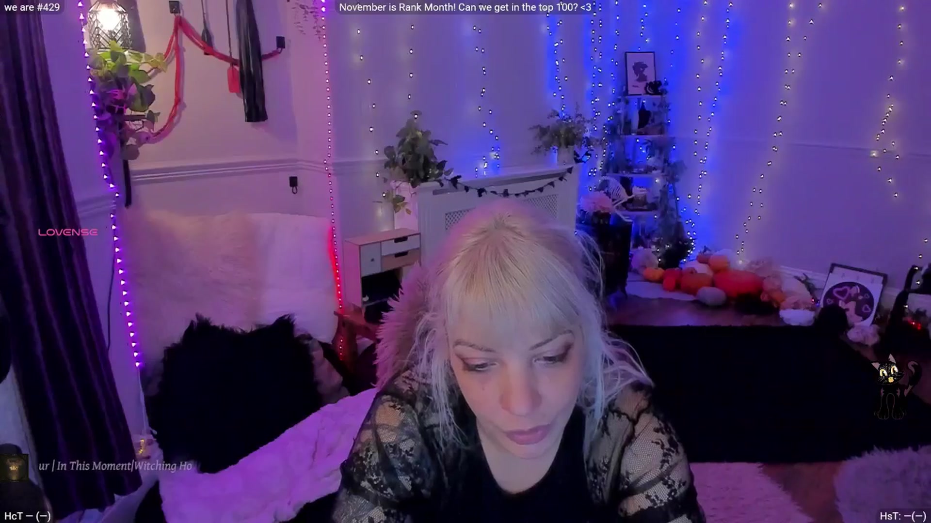 Gallery image thumbnail from LunaWolfie's myfreecams stream on, 11/21/2025, 20:36 image 8 of 20