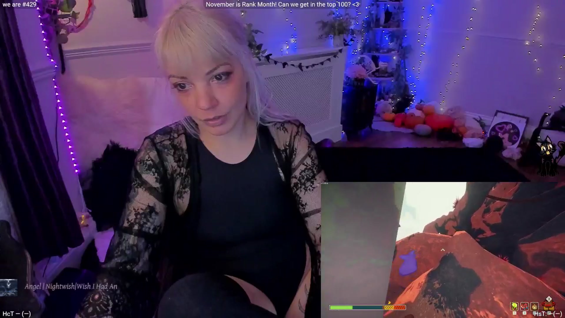 Gallery image thumbnail from LunaWolfie's myfreecams stream on, 11/21/2025, 20:36 image 18 of 20