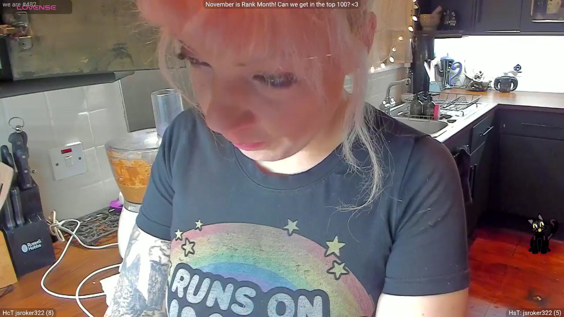 Gallery image thumbnail from LunaWolfie's myfreecams stream on, 11/25/2025, 17:39 image 14 of 20