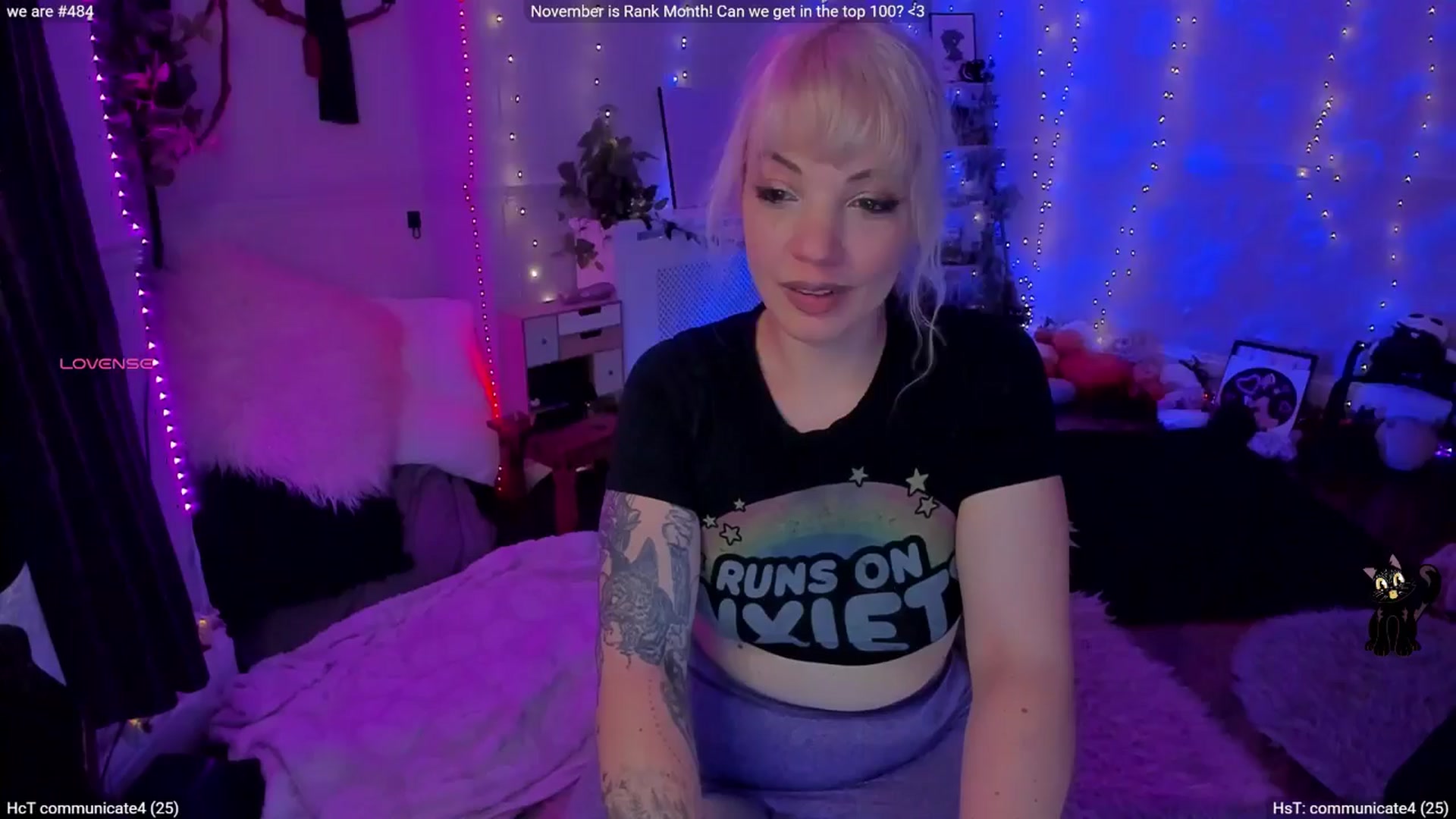 Gallery image thumbnail from LunaWolfie's myfreecams stream on, 11/25/2025, 20:51 image 2 of 20