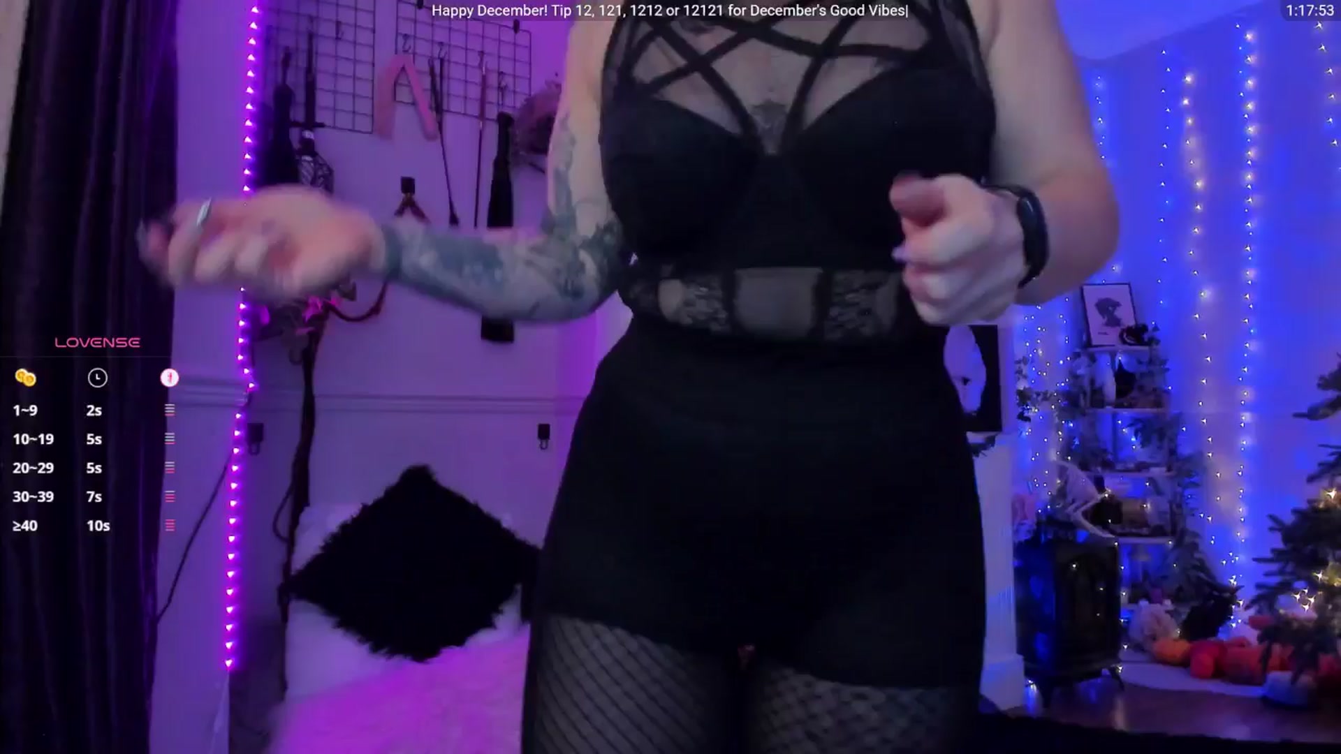 Gallery image thumbnail from LunaWolfie's myfreecams stream on, 12/06/2025, 21:08 image 8 of 20