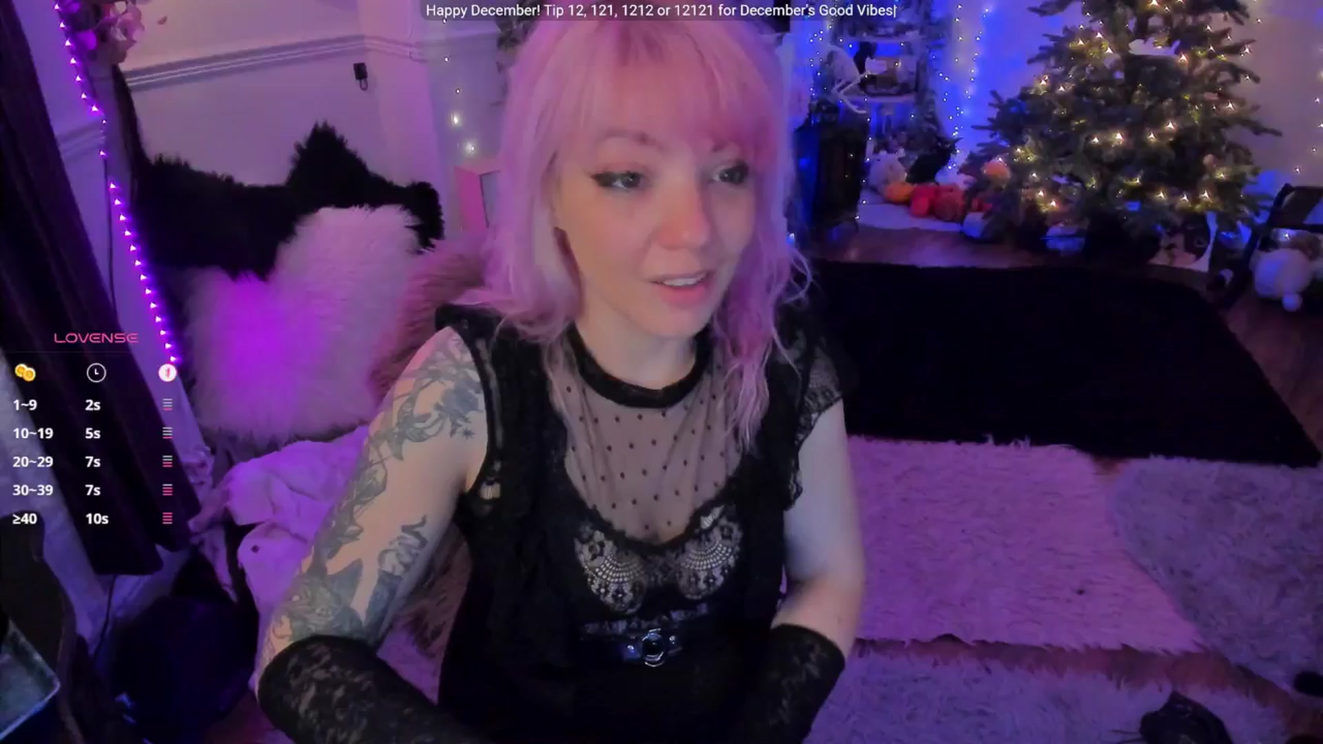 Gallery image thumbnail from LunaWolfie's myfreecams stream on, 12/09/2025, 20:45 image 15 of 20
